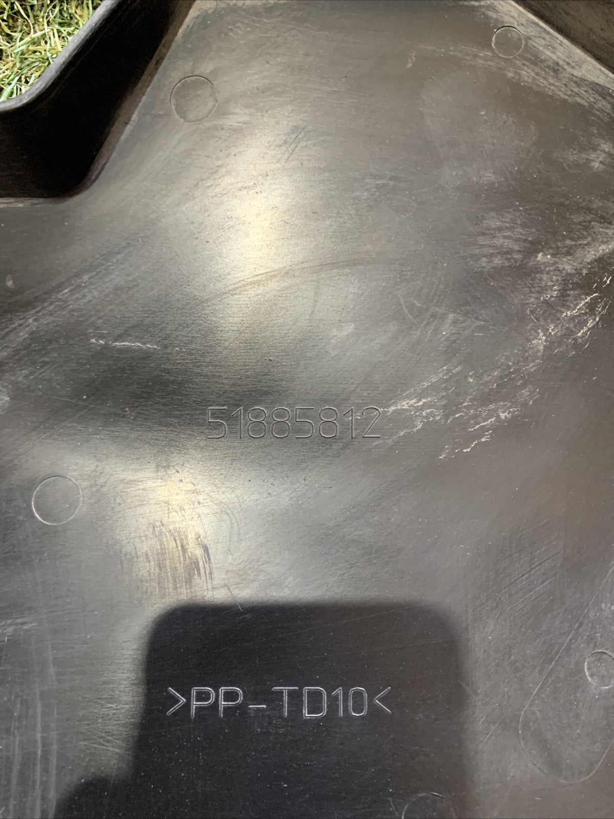 Copertura sottoscocca inferiore posteriore Destra Fiat 500L 2018 51885812