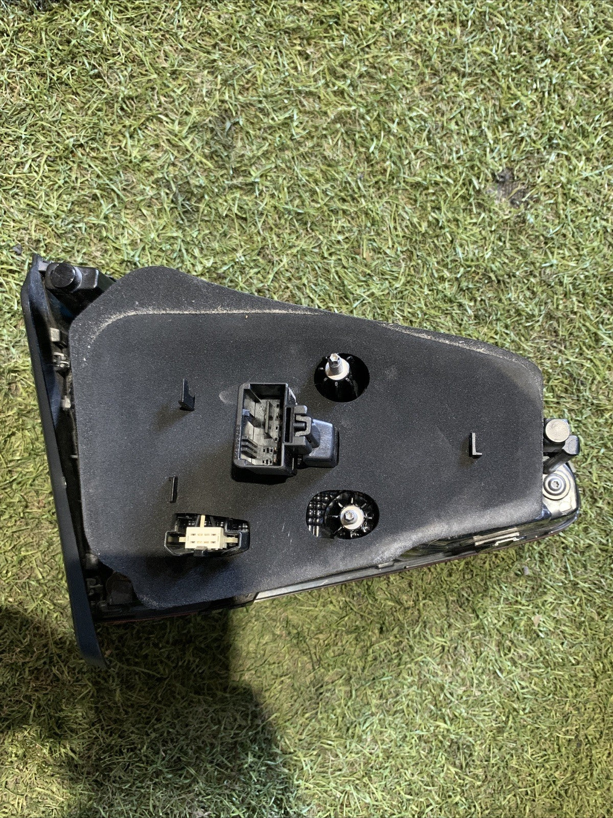 FANALE STOP INTERNO POSTERIORE DESTRO VOLKSWAGEN GOLF 7.5 5G0945094AG