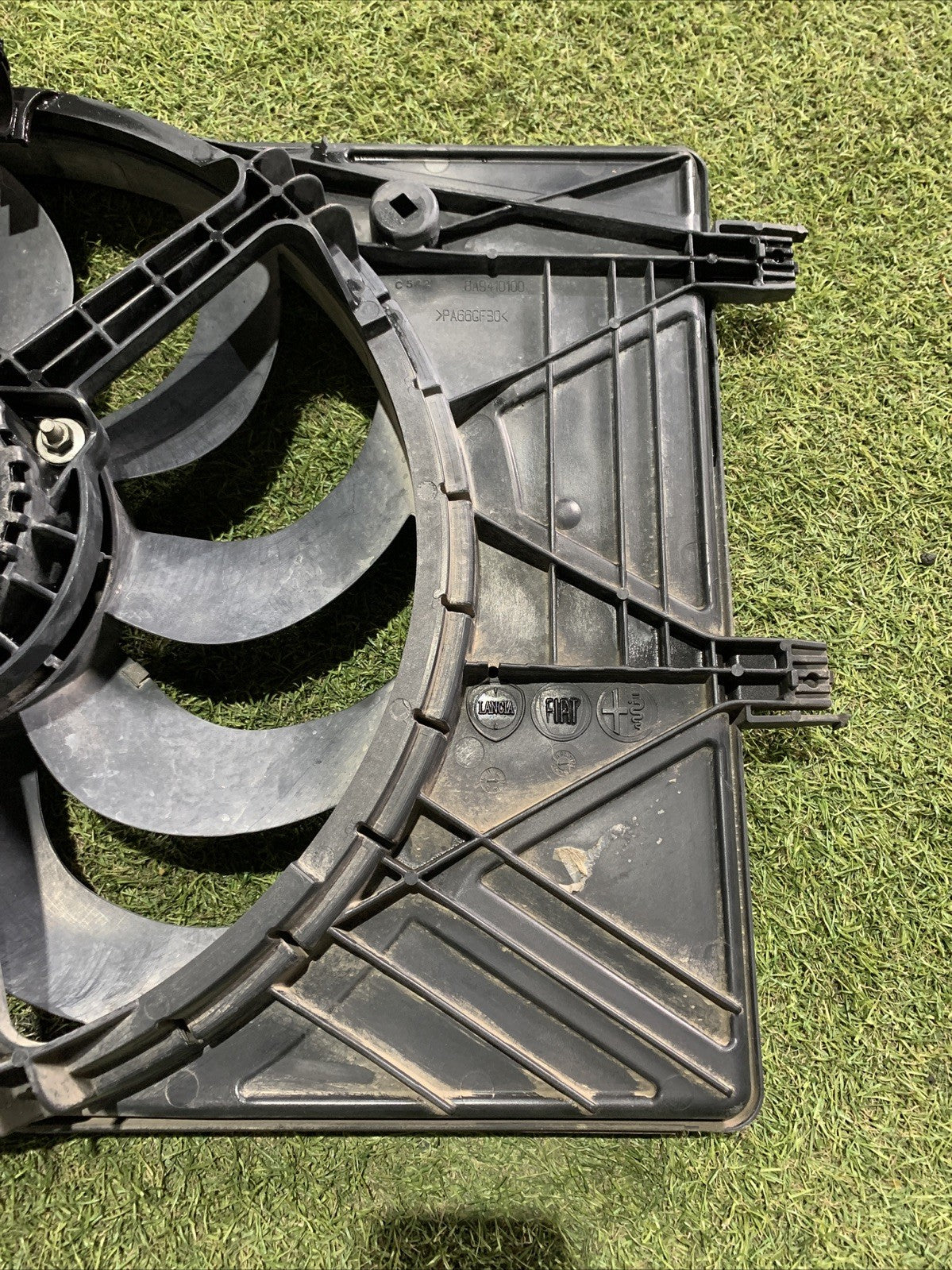 VENTOLA RADIATORE PER FIAT 500 L Serie (351_352) 8A9410100 diesel 1300 (12>)