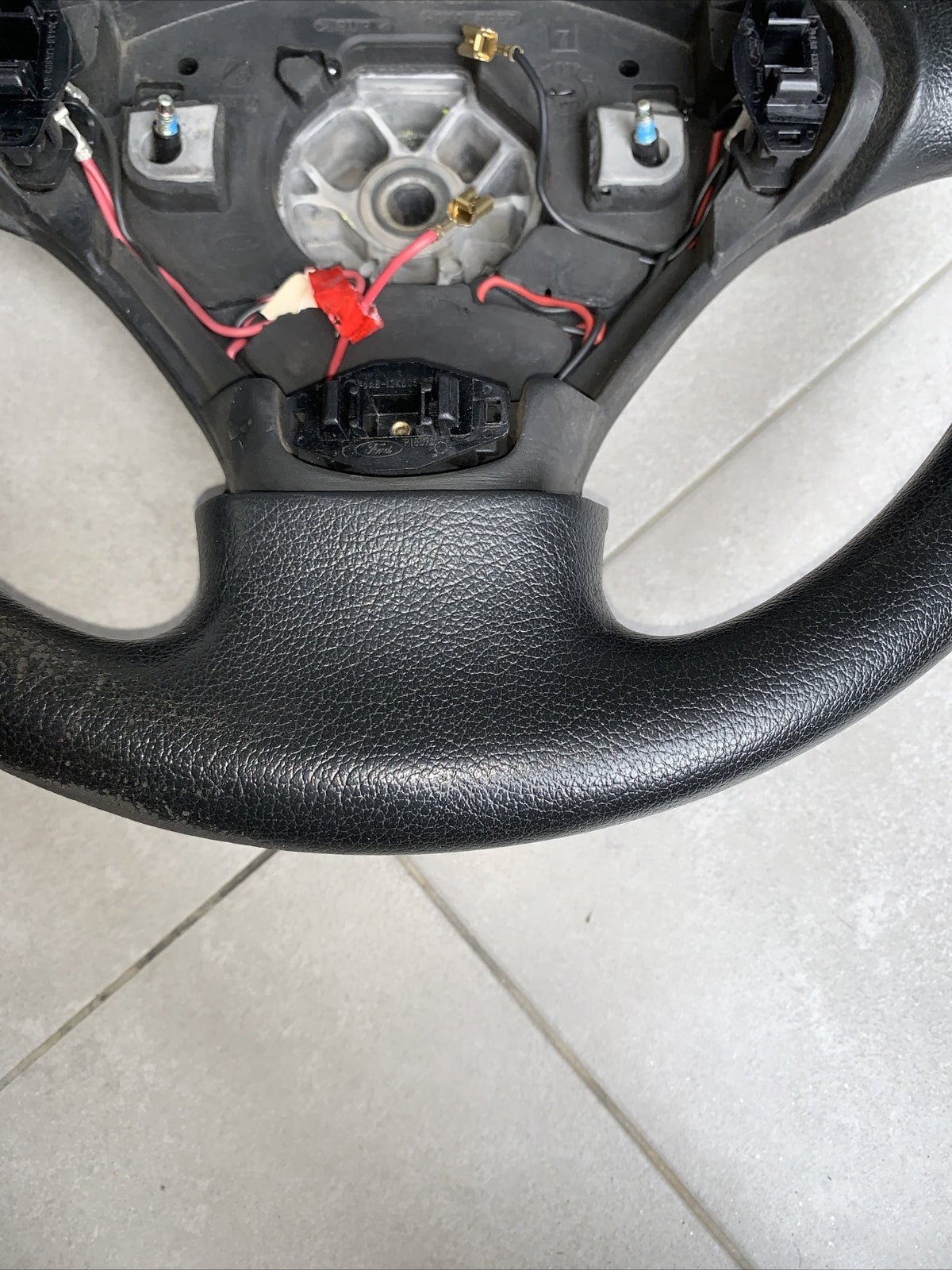 VOLANTE FORD Fiesta 2° Serie Benzina RICAMBI USATI 910628