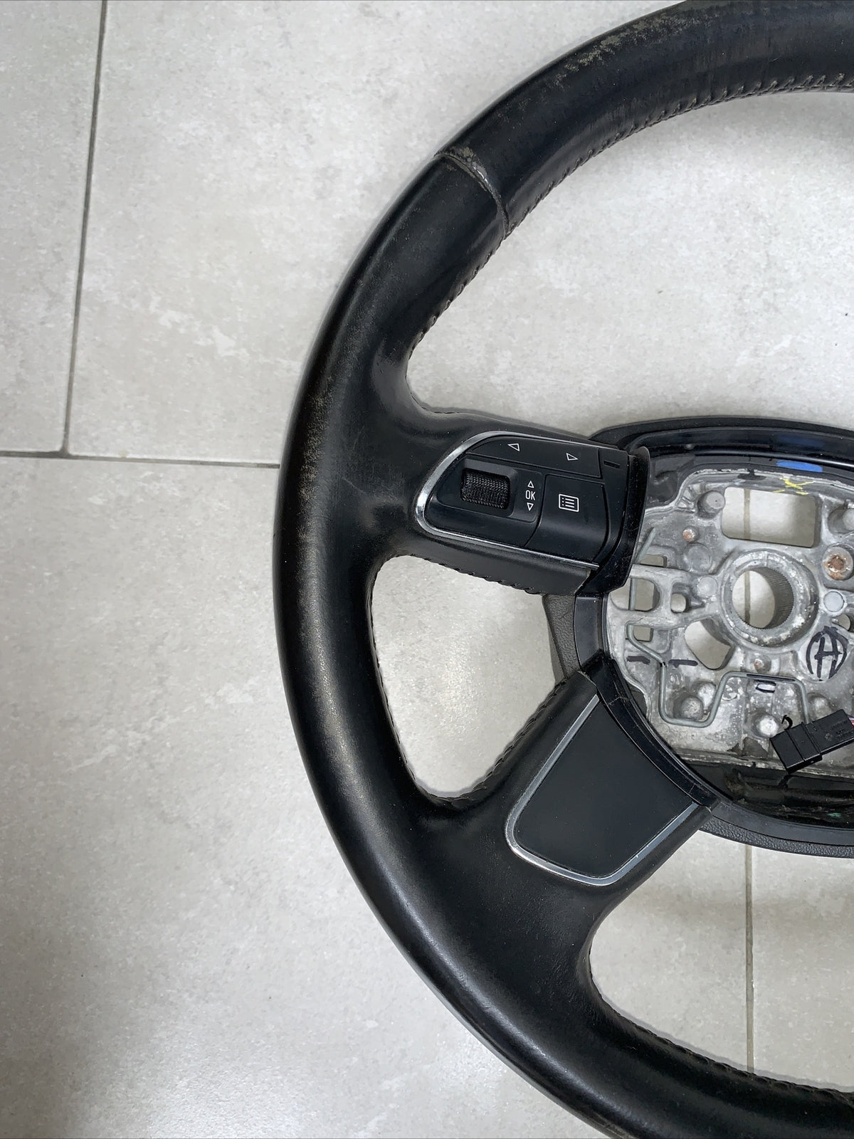 Volante Sterzo AUDI A6 4G A7 A1 8X MFL multifunzione volante in pelle