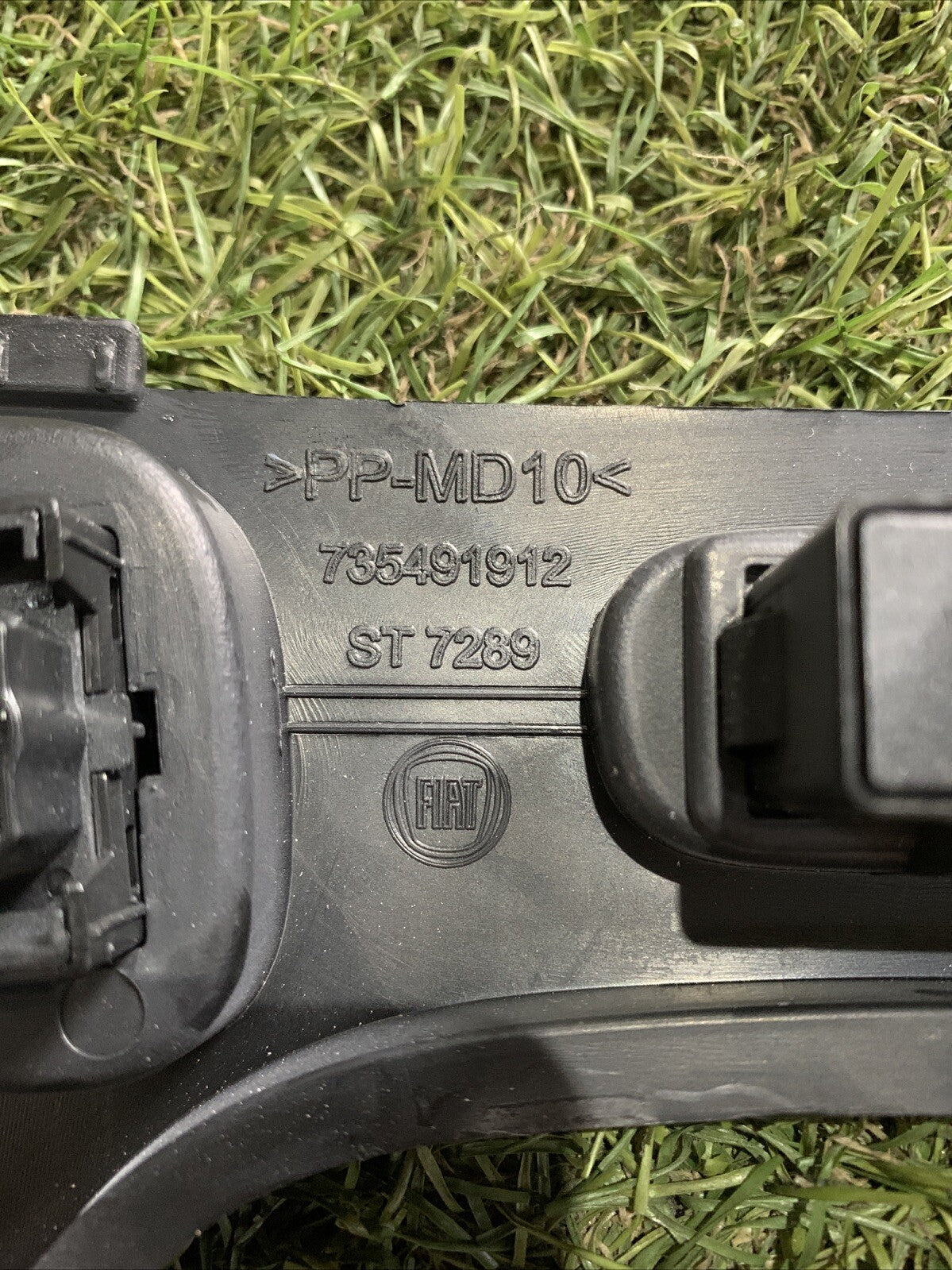 PULSANTIERA ALZAVETRI CENTRALE PER FIAT Panda 3° Serie 735491912