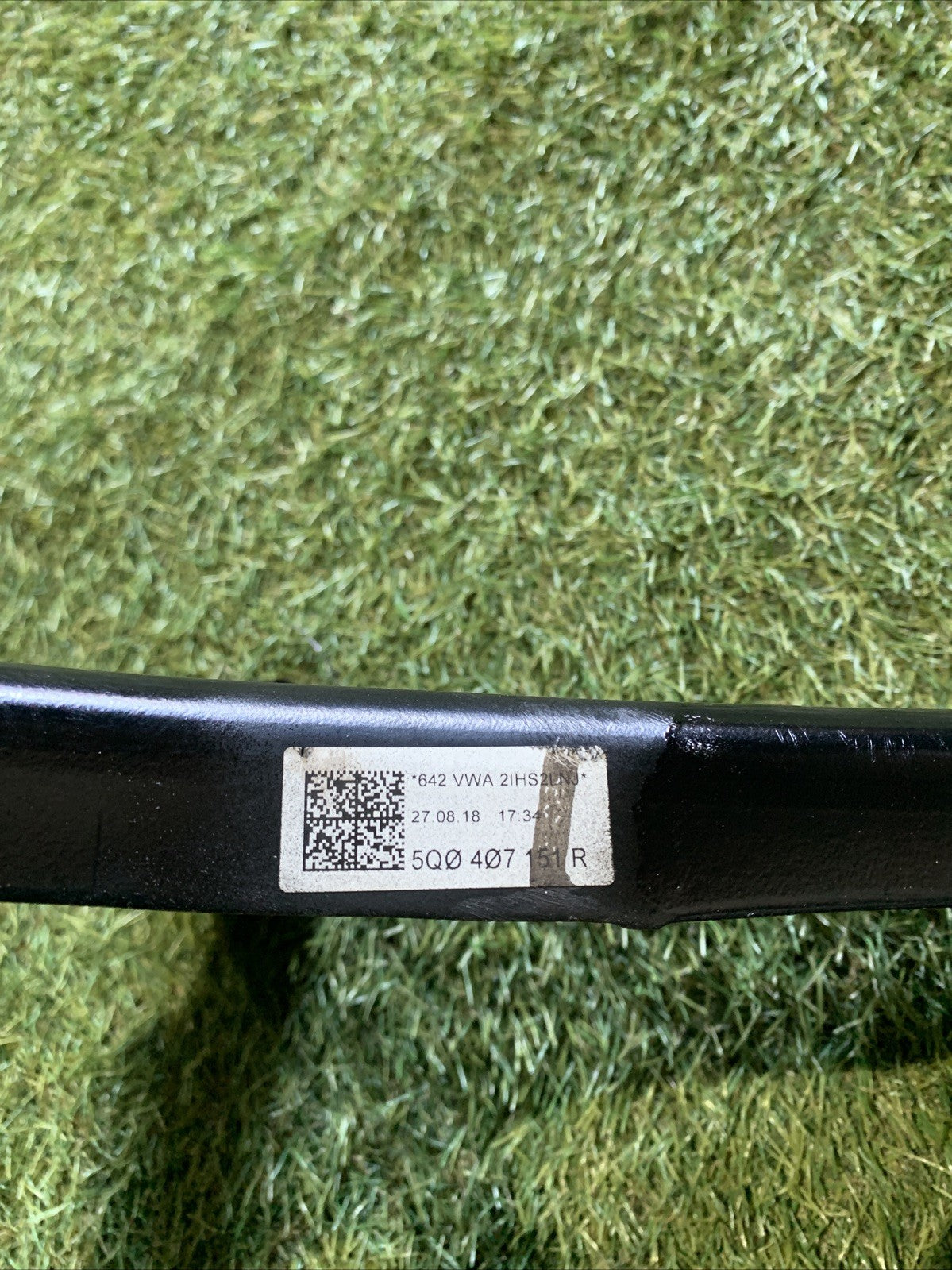 BRACCIO OSCILLANTE ANTERIORE SINISTRO VOLKSWAGEN T-ROC 5Q0407151R