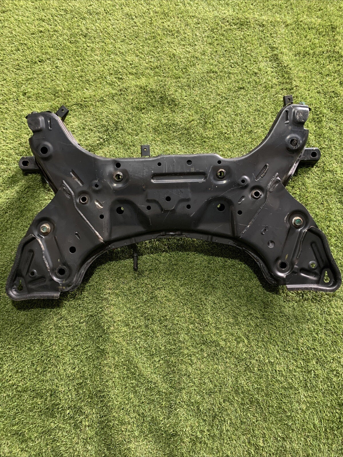 62401-A6400 CULLA MOTORE ASSALE ANTERIORE KIA CEE'D CEED SW 1.6 CRDI (2012\2018)