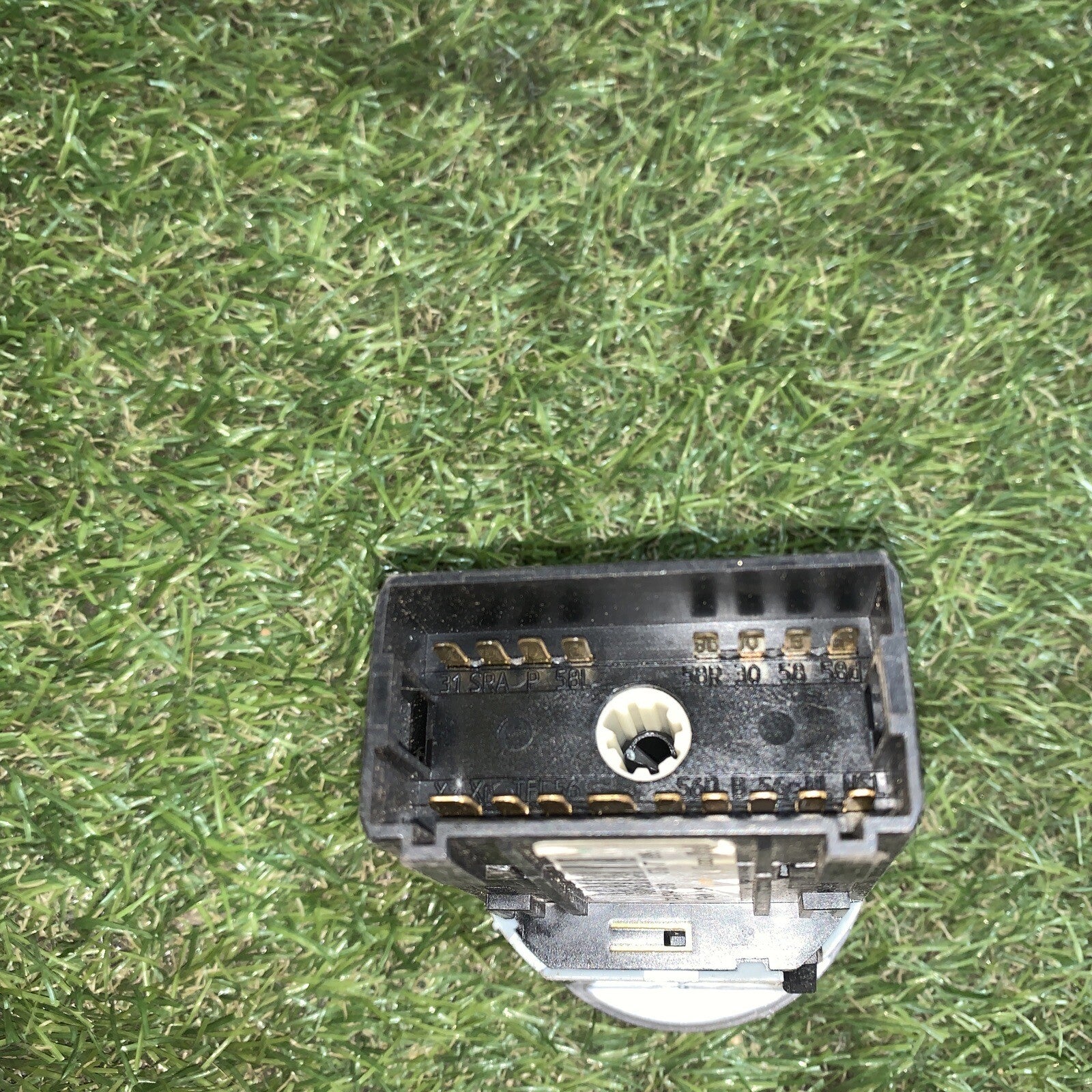 1ST941531B INTERRUTTORE COMANDO LUCI SKODA Citigo