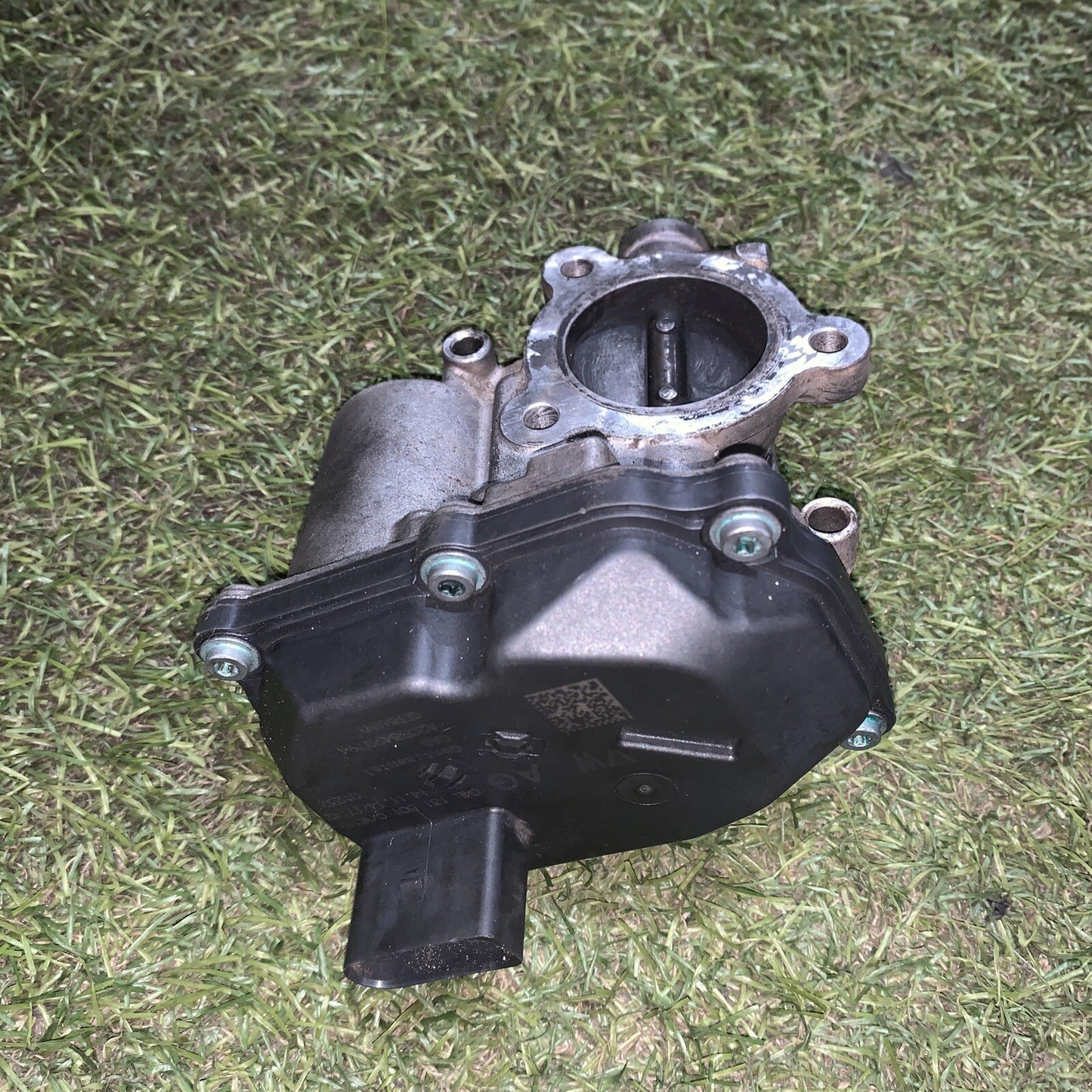 VALVOLA EGR VOLKSWAGEN Golf 7 Berlina 04l131501C Diesel 2000