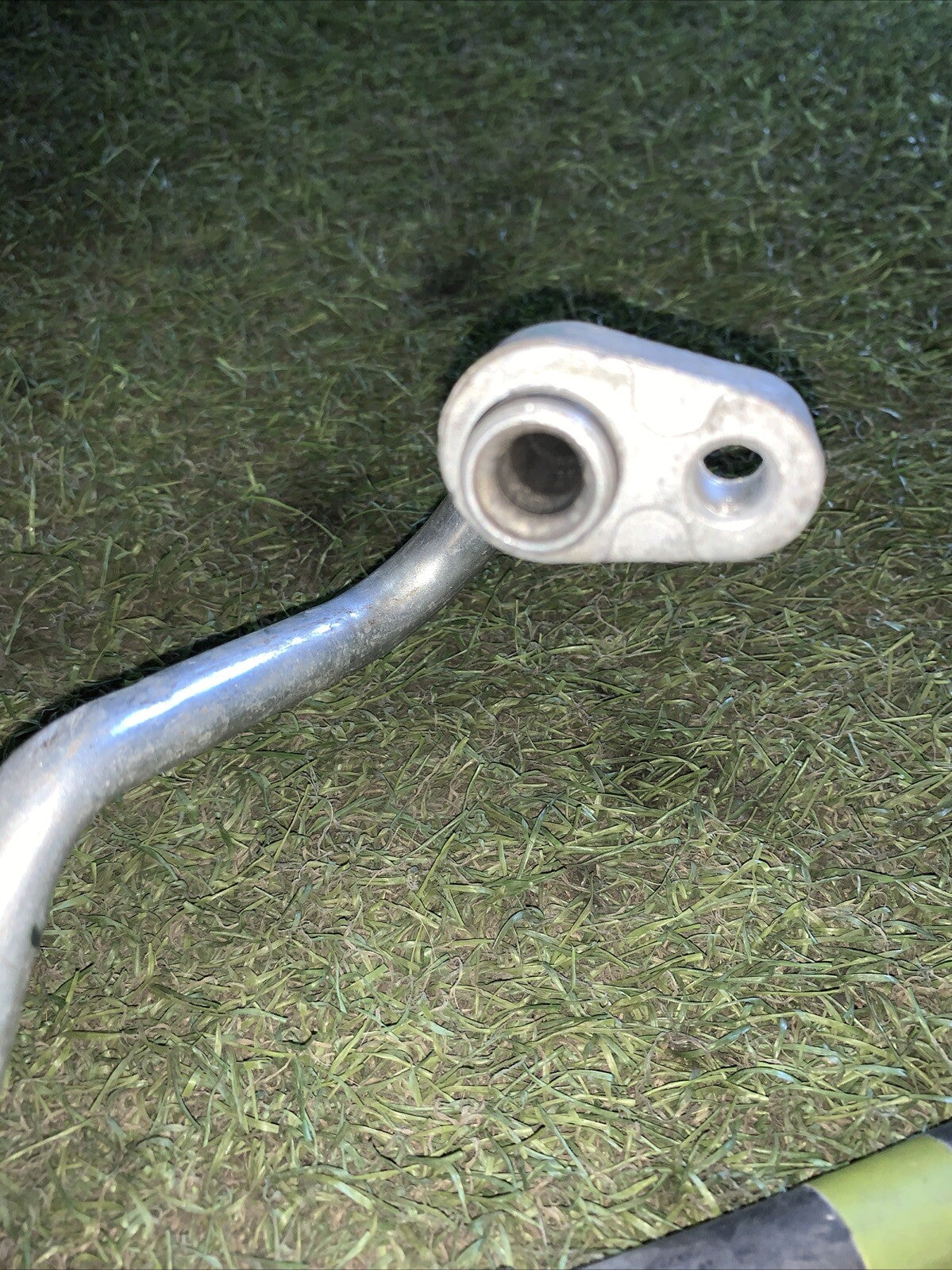 887110D340 tubo aria condizionata per TOYOTA YARIS 1.4 D 2011