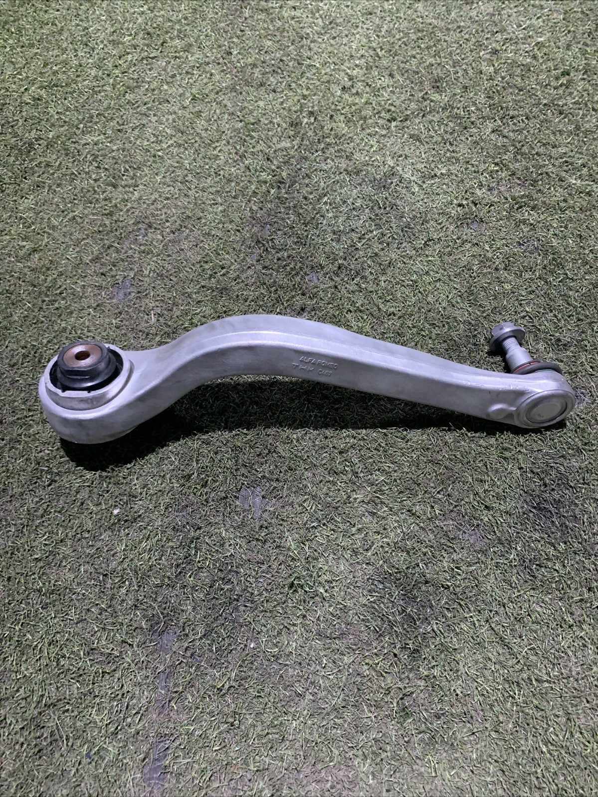 Braccio Oscillante Anteriore Destro Alfa Romeo Giulia 50547026 (2)
