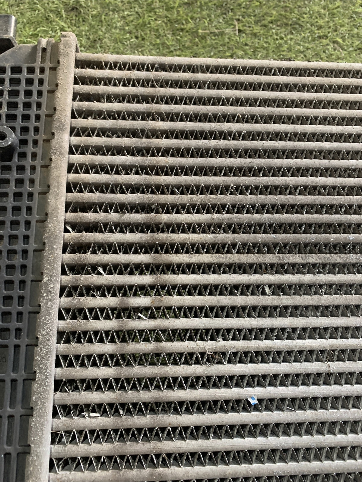 1K0145803AF RADIATORE INTERCOOLER SCAMBIATORE ARIA/ARIA VOLKSWAGEN GOLF 6 1.6 D