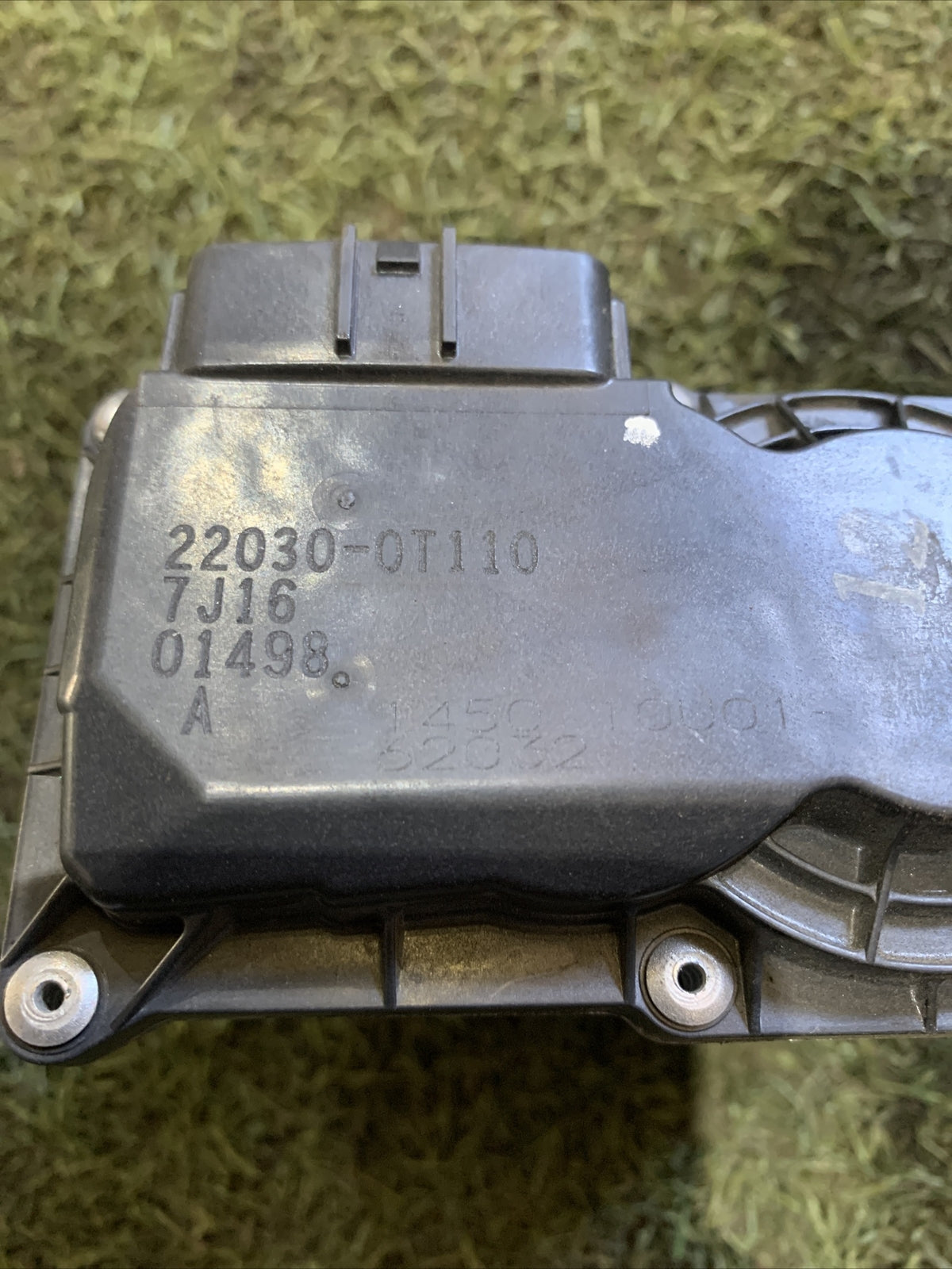 22030-0T110 CORPO FARFALLATO TOYOTA C-HR 1.8 Hybrid