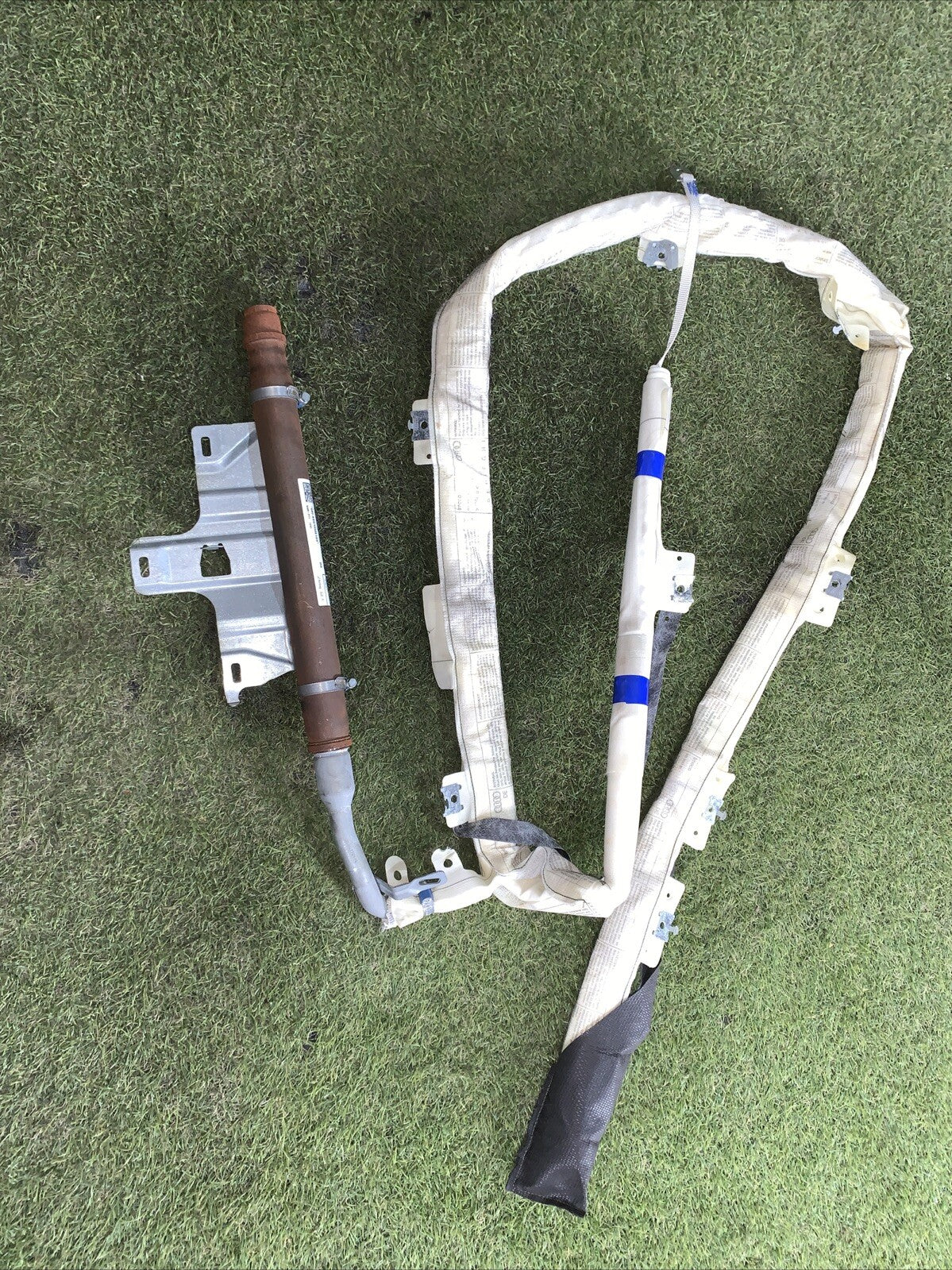 AIRBAG A TENDINA LATO SINISTRO AUDI Q7 2006 4L0880741A