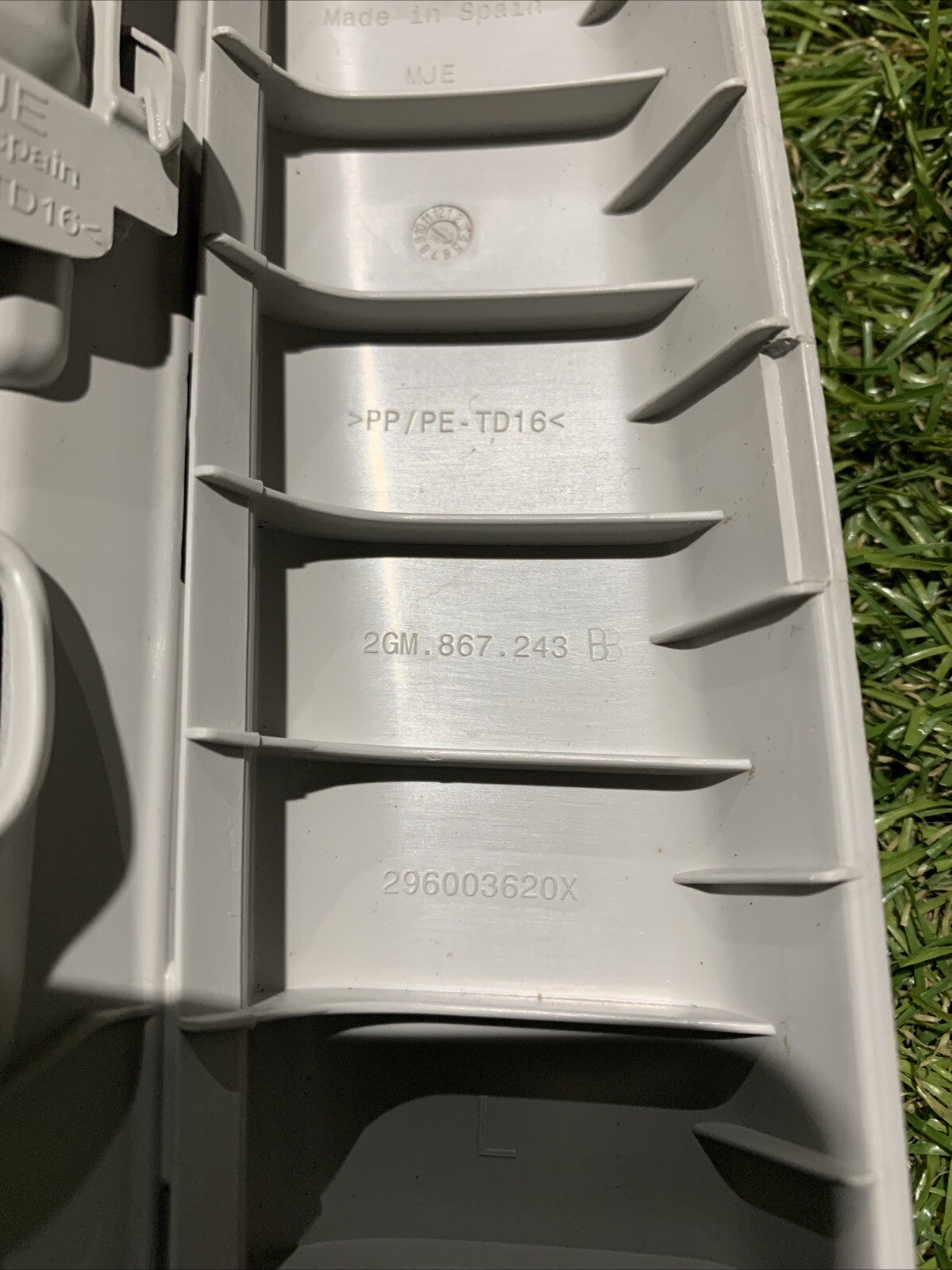 2GM867243 Modanatura Rivestimento Piantone Centrale Sinistra Volkswagen T-Cross