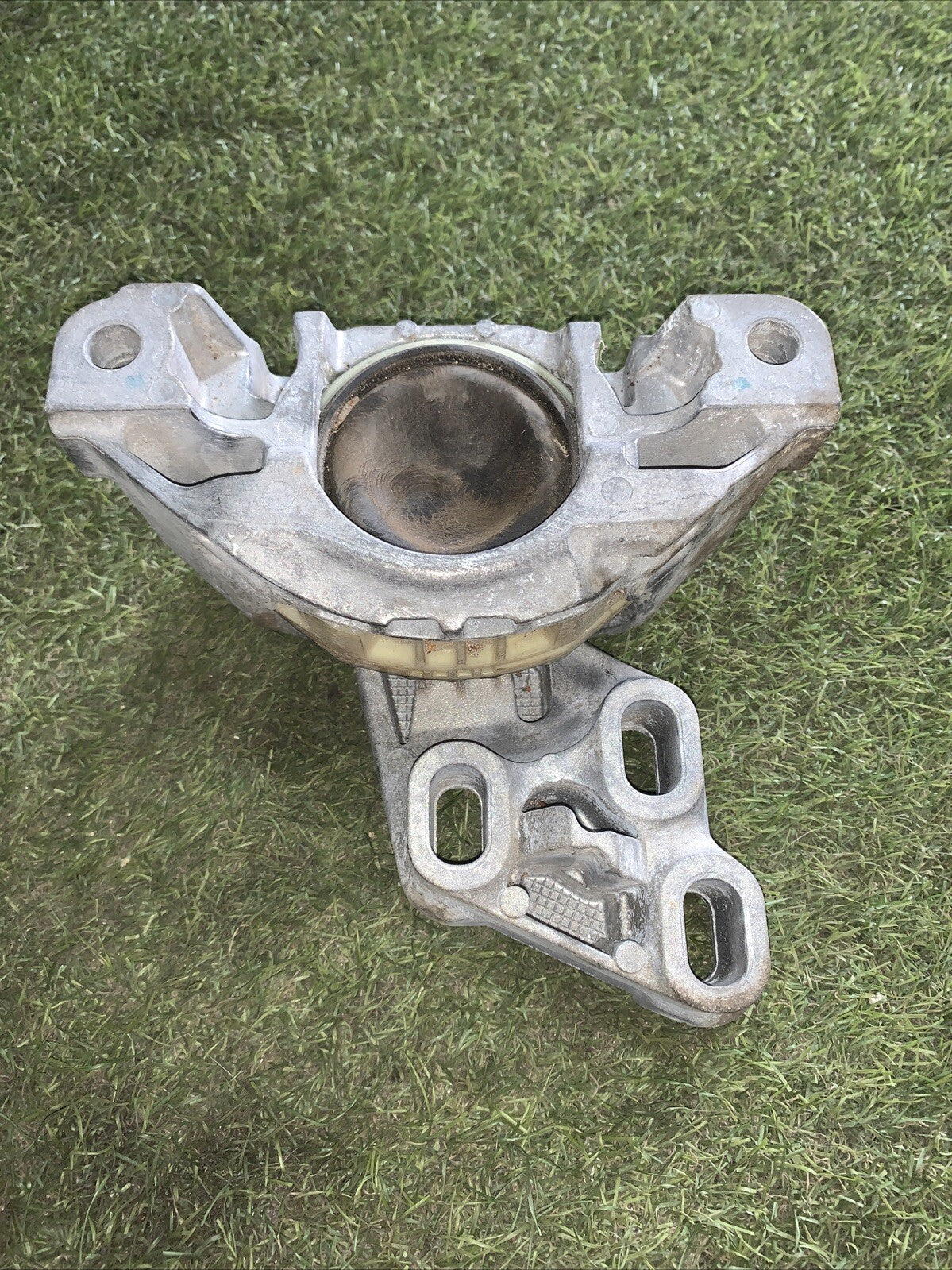 SUPPORTO MOTORE MERCEDES Classe A Serie (W176) 326E23F 326E60A