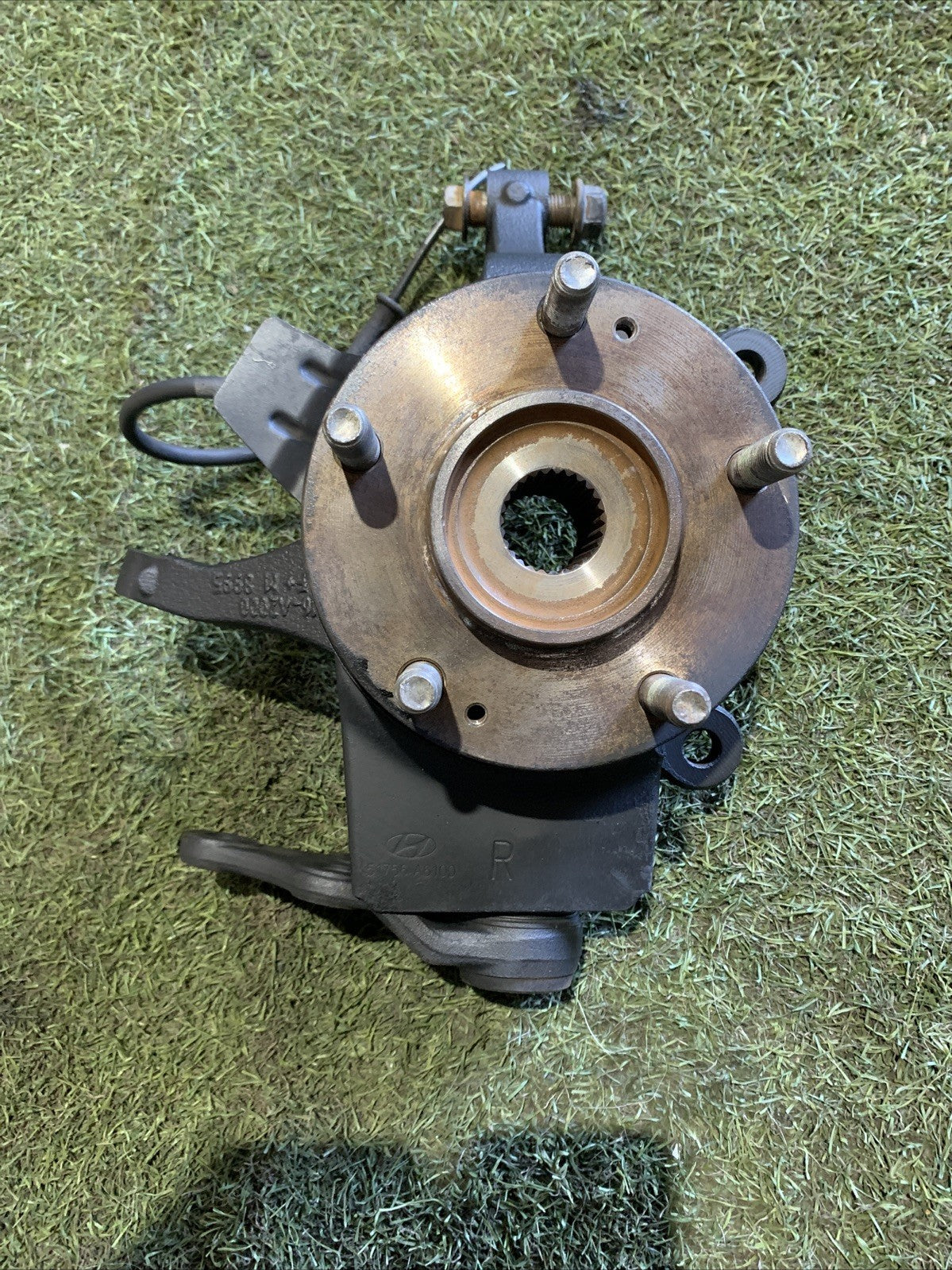 Mozzo Montante Fusello Anteriore Destro Kia Ceed 2013-2015 1.6 Diesel 49501A6100