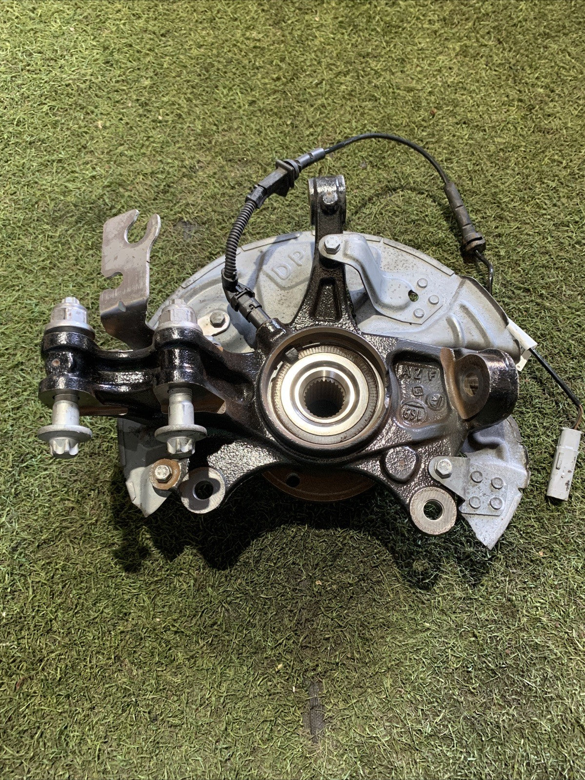 MOZZO MONTANTE FUSELLO ANTERIORE DESTRO PEUGEOT 3008 Serie 1647857080 2020 1.5 D