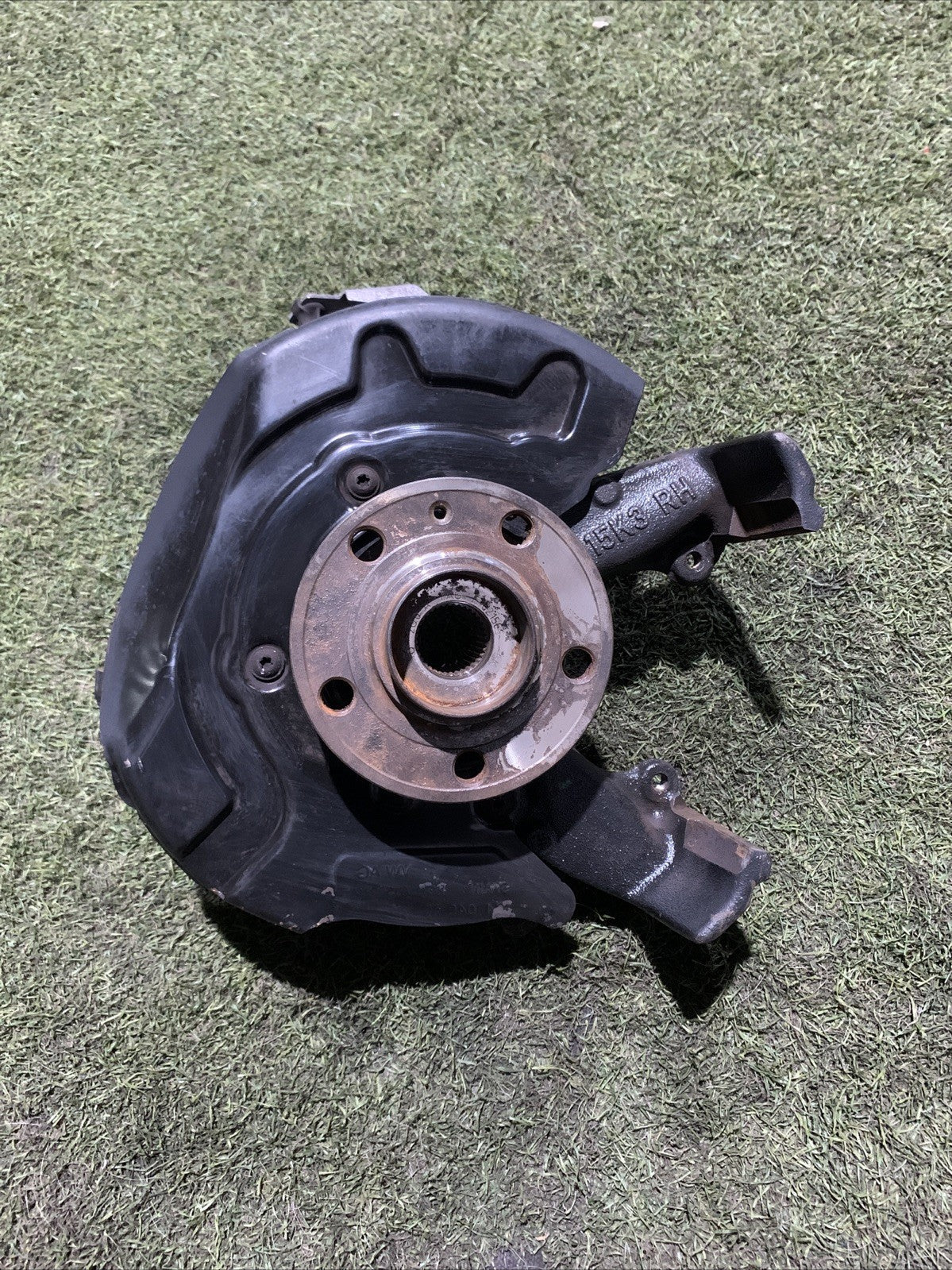 Mozzo Montante Fusello Anteriore Destra Volkswagen Taigo 1.0 Benzina 2Q0407256AD