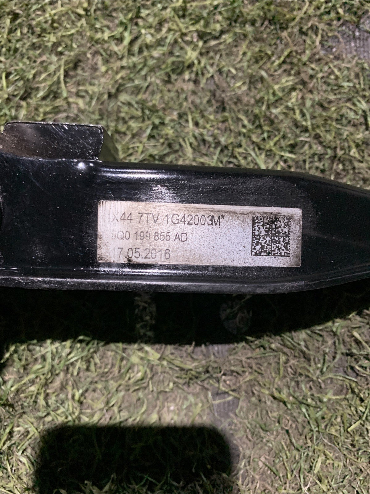 5Q0199855AD SUPPORTO MOTORE INFERIORE VOLKSWAGEN TIGUAN 1.6 TDI