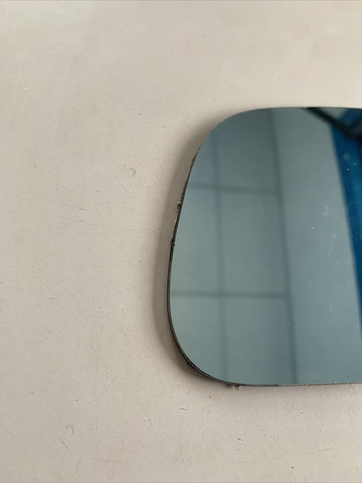 Vetro specchietto Audi A3 - A4 - A6 sinistro Dal 2001 azzurro curvo 916S