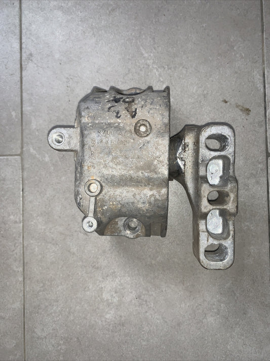 1K0199262AF SUPPORTO SOSTEGNO MOTORE DX Audi A3 8p