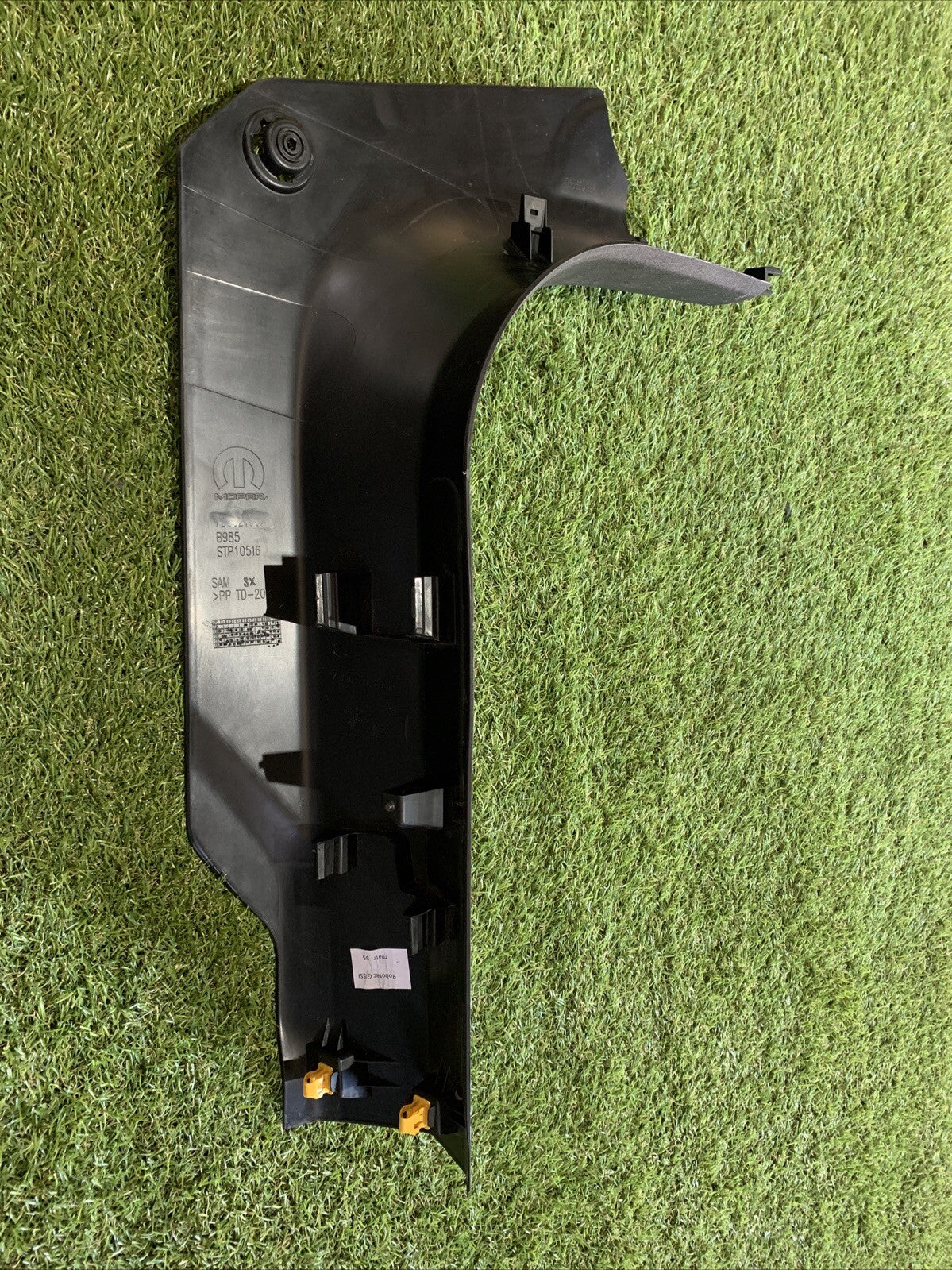 MODANATURA RIVESTIMENTO BATTITACCO ANTERIORE SINISTRO FIAT 500X 2022 735680406(2