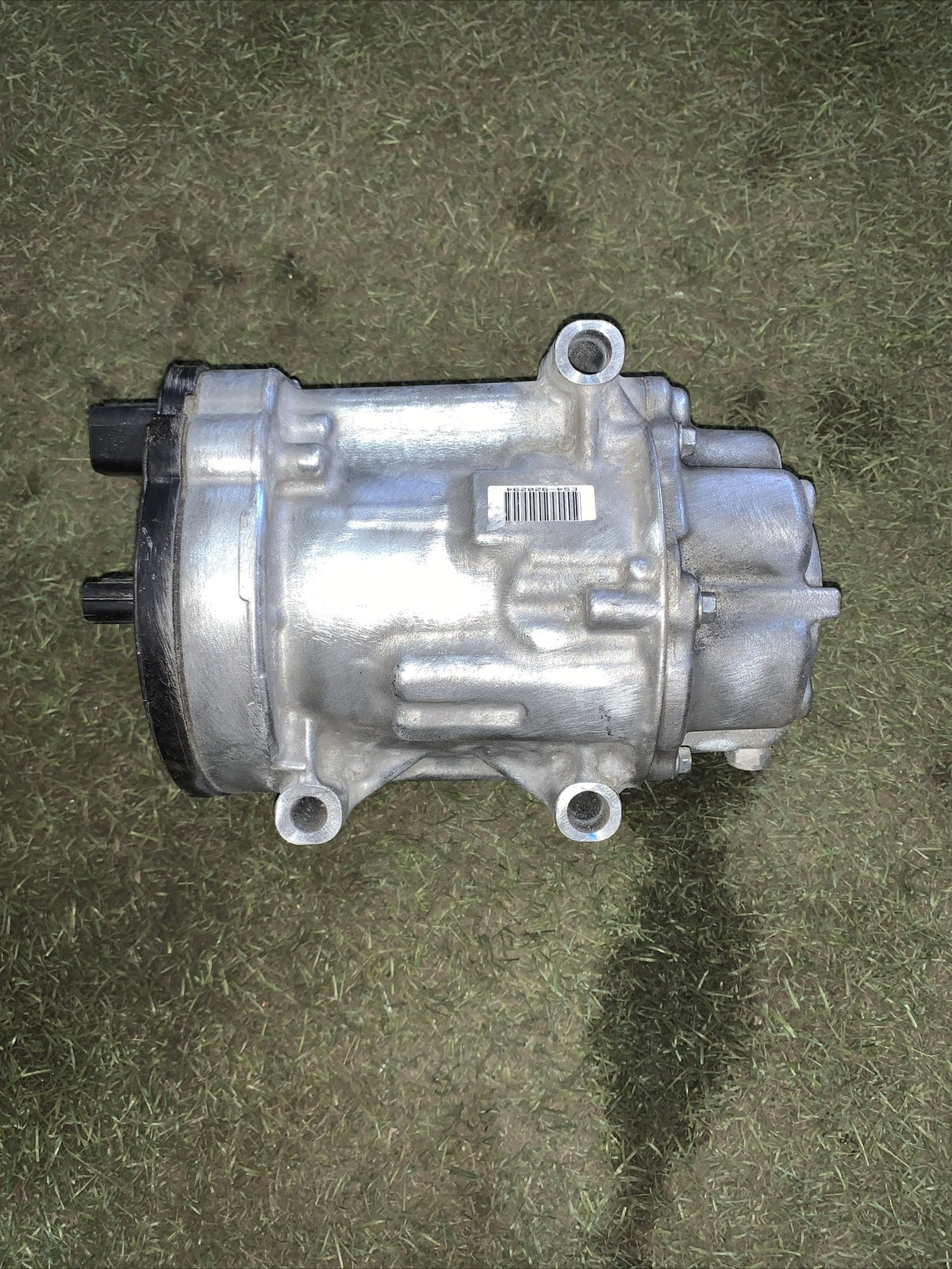 042400-0370 COMPRESSORE A/C TOYOTA C-HR Hybrid (16)  2019