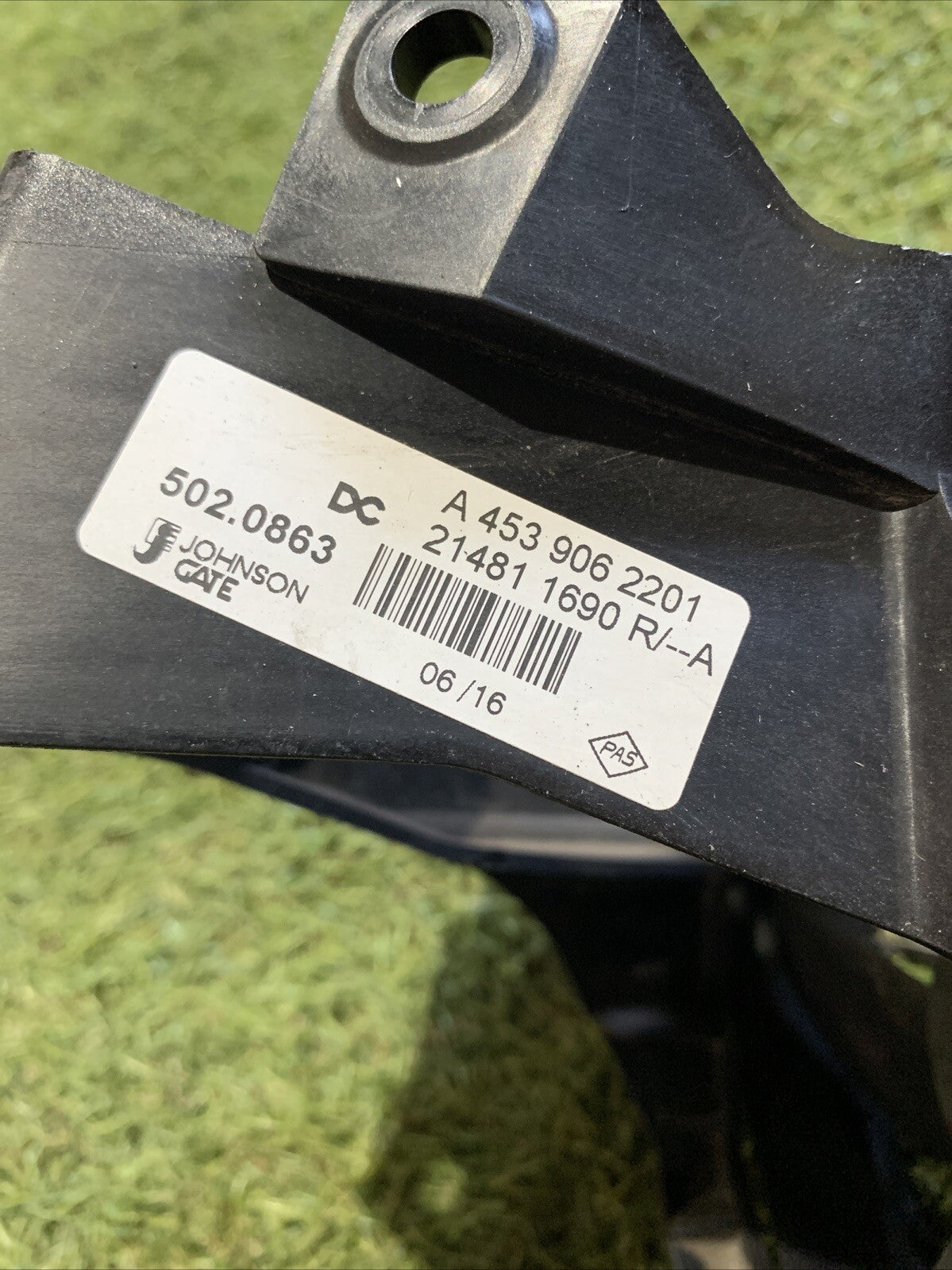 VENTOLA RADIATORE RENAULT Twingo III serie A4539062201 Benzina 1.0