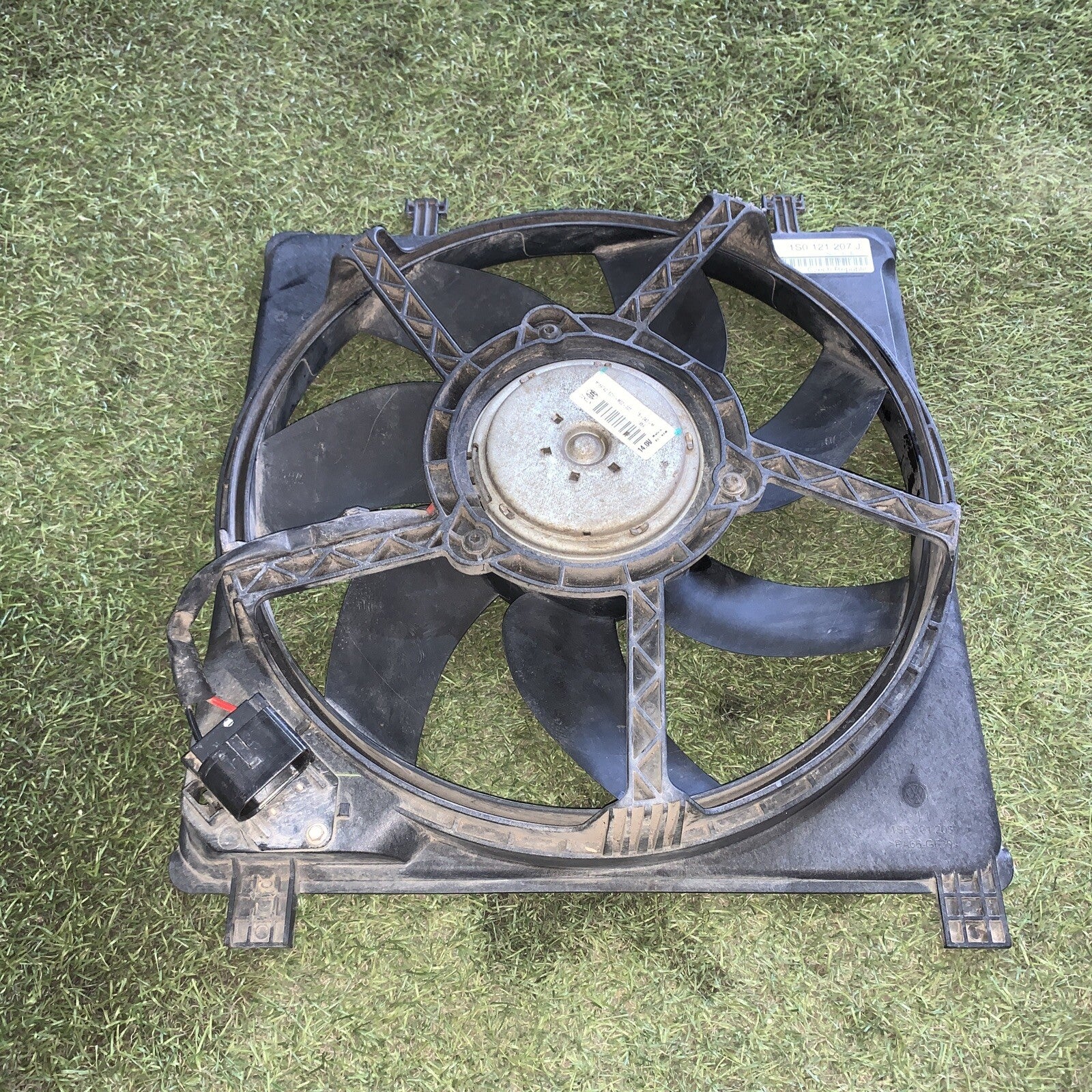 1S0121207J ELETTROVENTOLA SKODA Citigo 1° Serie 1.0 benzina (2015)