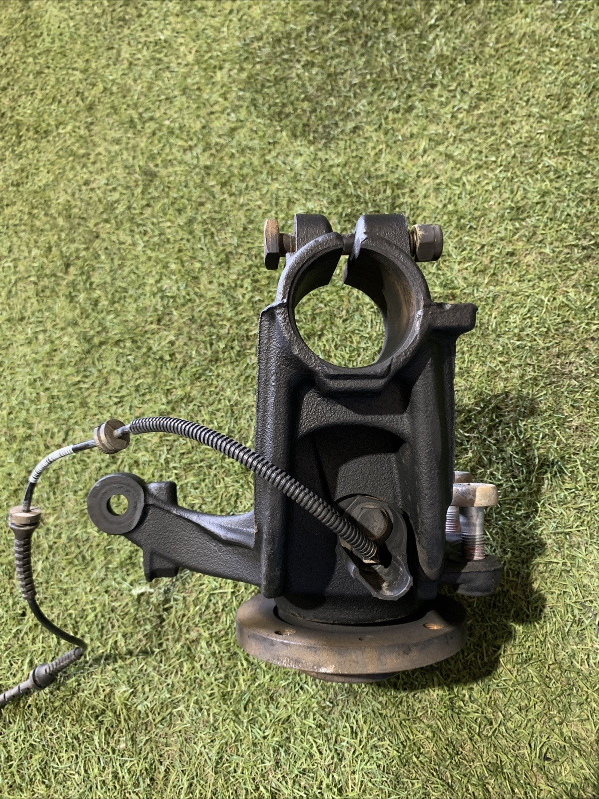 1607557580 MOZZO MONTANTE FUSELLO ANTERIORE DESTRO DX PEUGEOT 208 2017 1.2 B