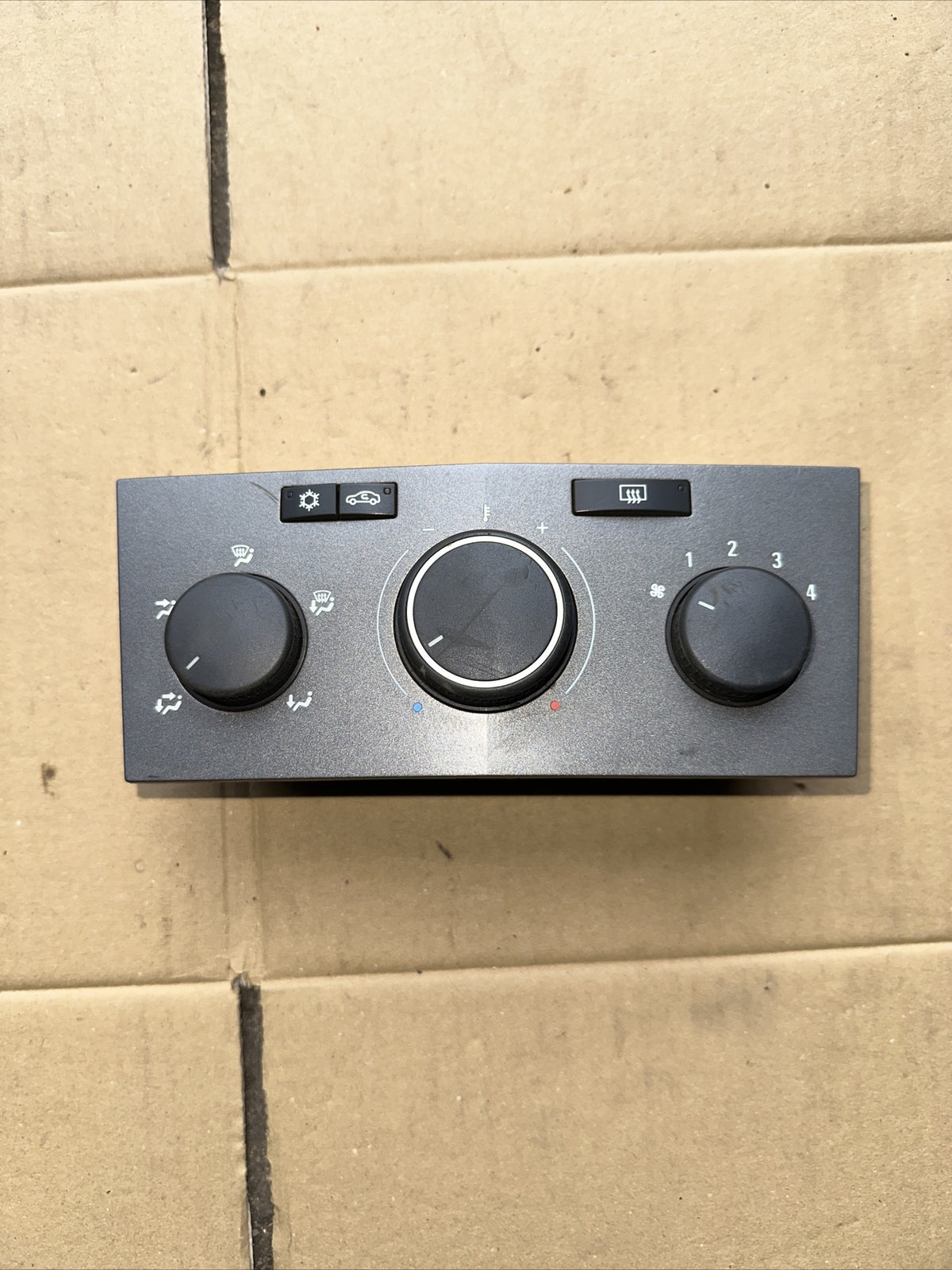 13201300 CENTRALINA CLIMA OPEL Astra H Berlina 1686 diesel