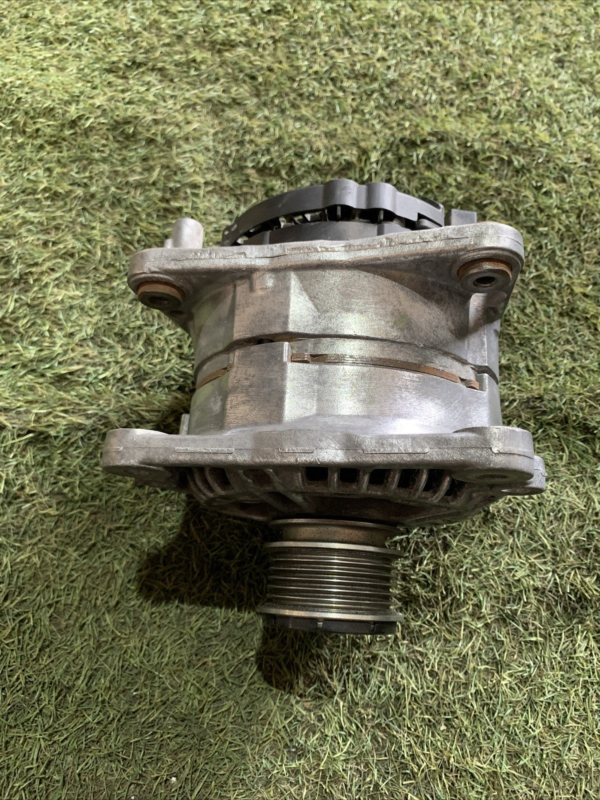 Alternatore Bosch Volkswagen Golf 5 1.9 Diesel 03L903023L