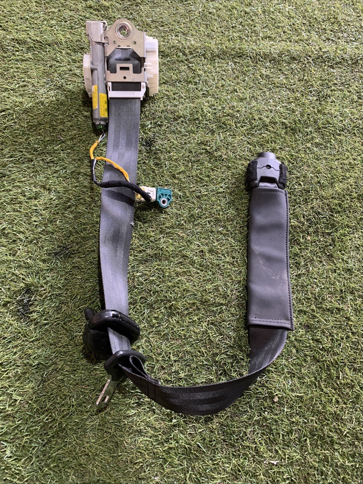 CINTURA DI SICUREZZA ANTERIORE DESTRA DX FIAT 500L 07355572980 2013