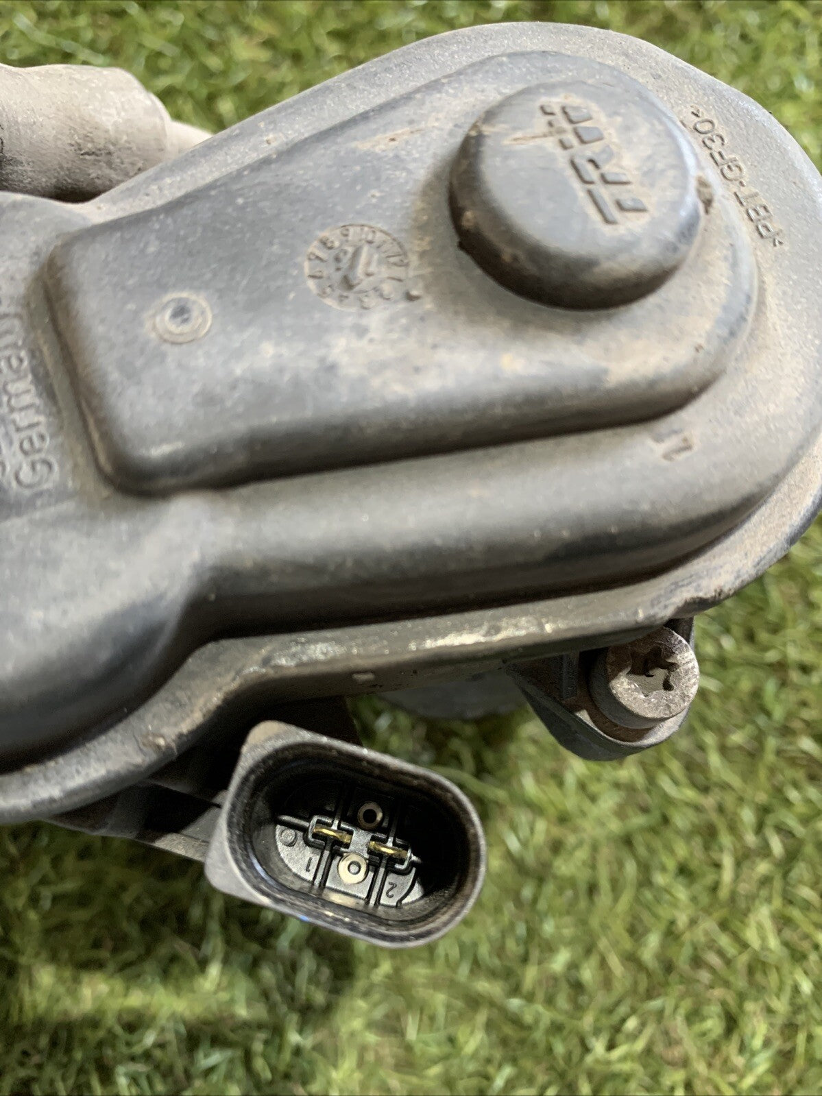 Pinza Freno Elettrico Posteriore Sinistra Audi Q3 2016 8U0615403B (2)