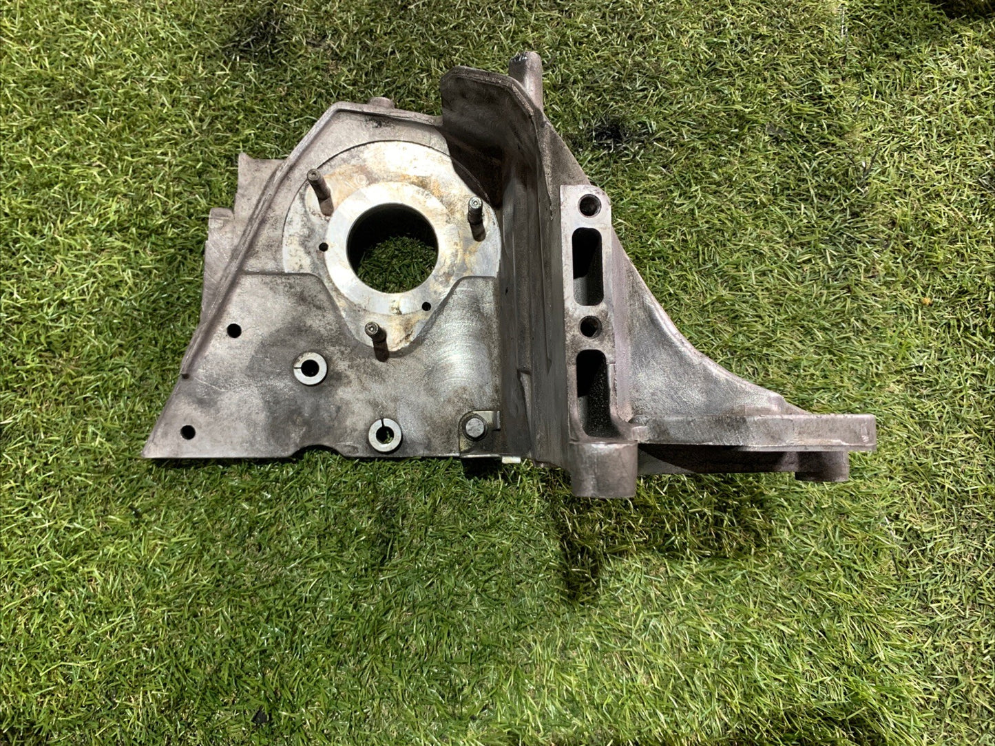 Supporto Pompa Iniezione Fiat Multipla 1.9 55183840