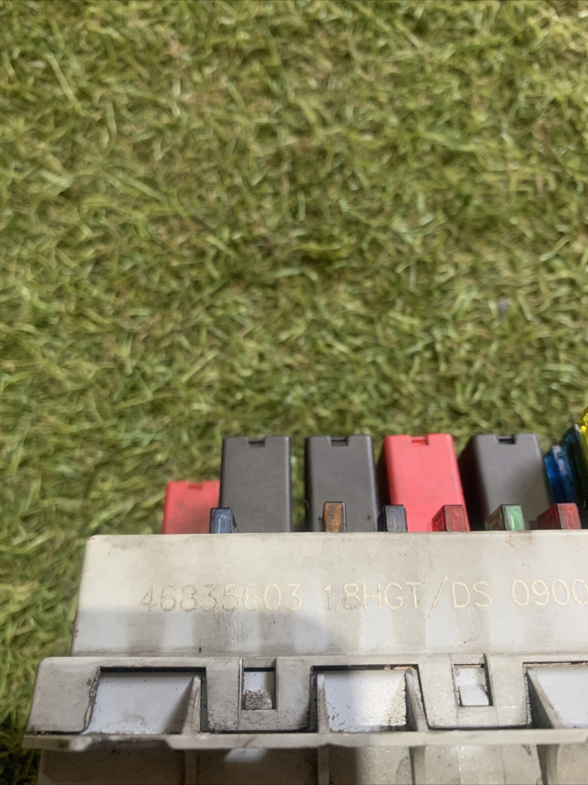 Centralina Porta Fusibili Fiat Punto 1999-2003 1.9 JTD 46835603