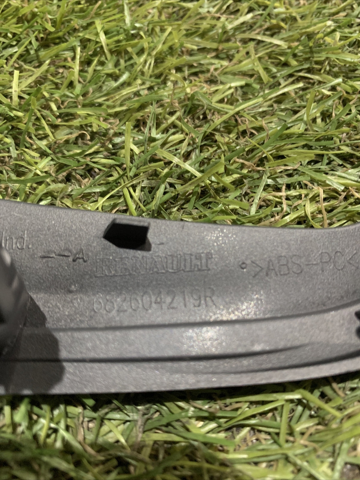 Console Centrale Dacia Lodgy 682604219R