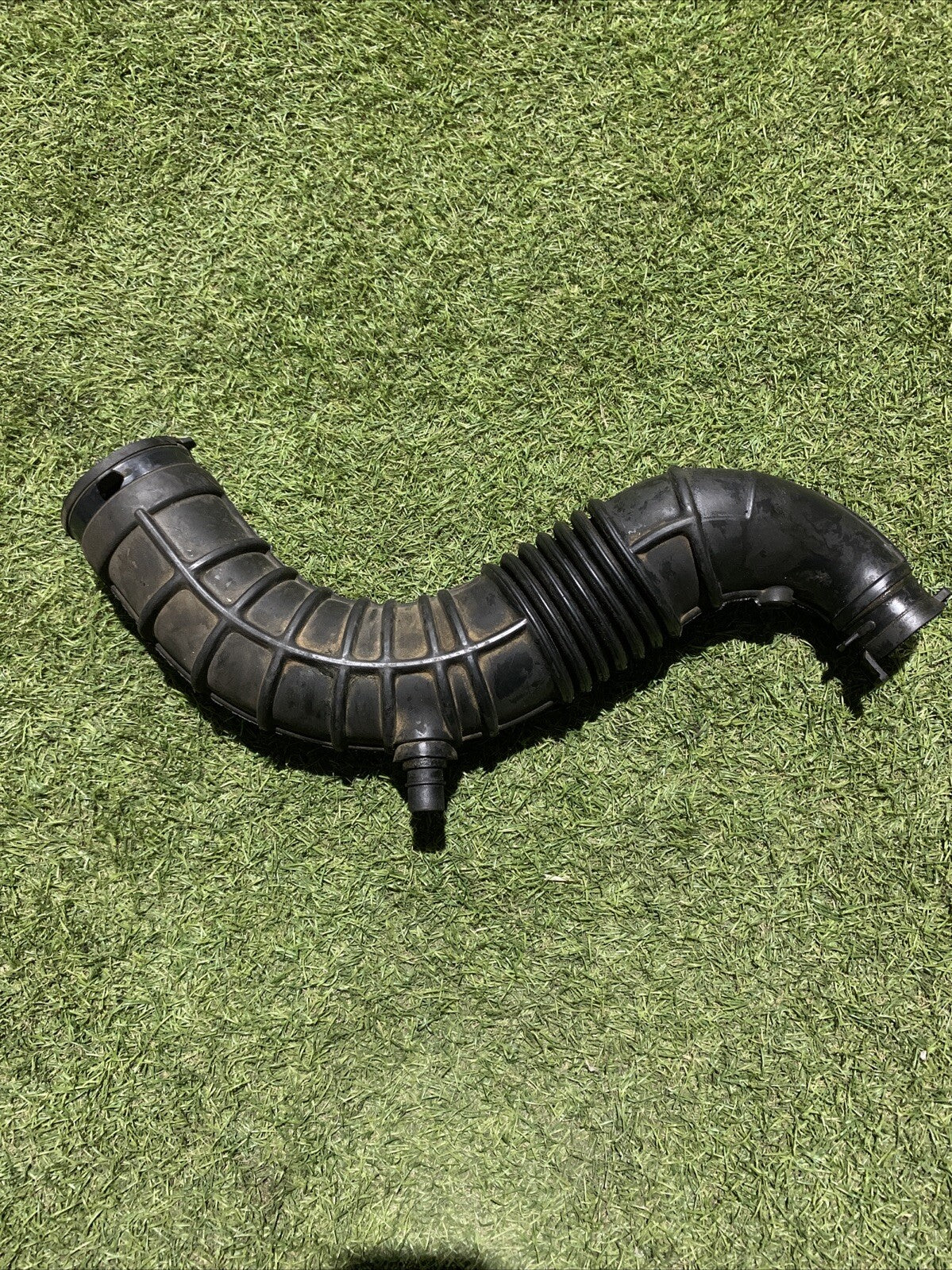 8200500384A TUBO ARIA INTERCOOLER RENAULT MEGANE 1.5 D 2007