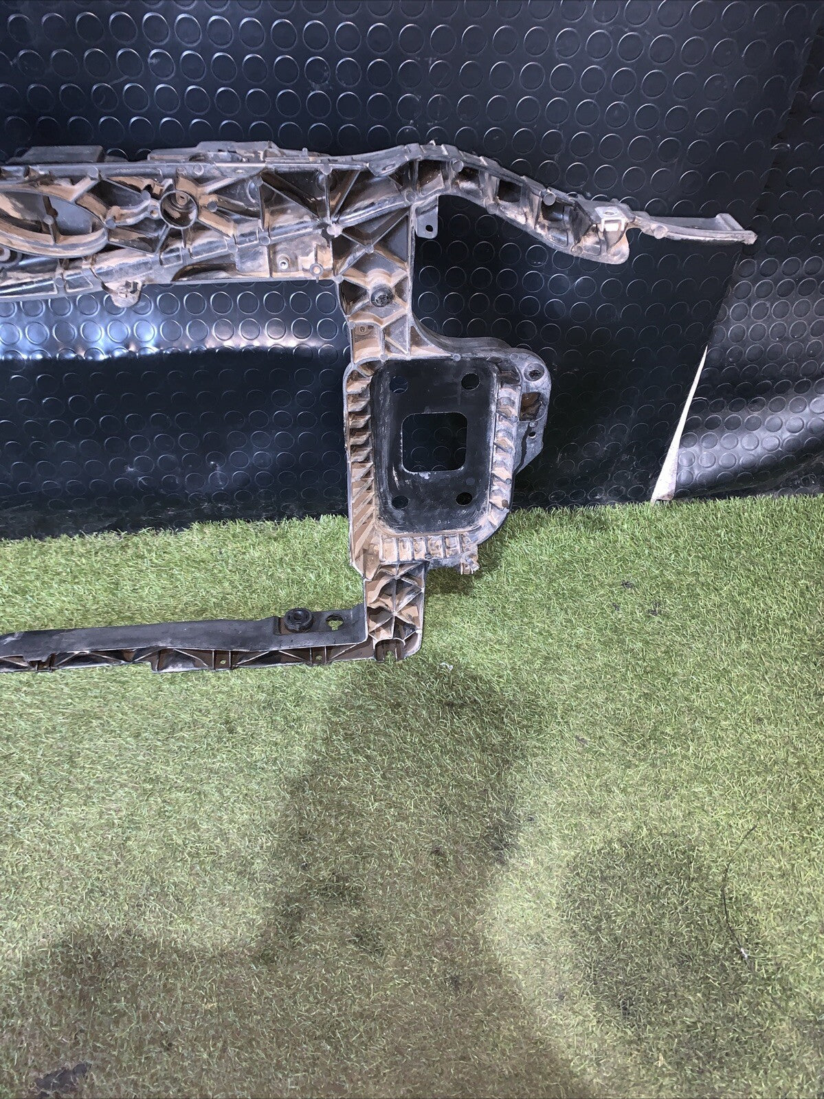 Ossatura Calandra Anteriore Fiat Grande Punto 51745276