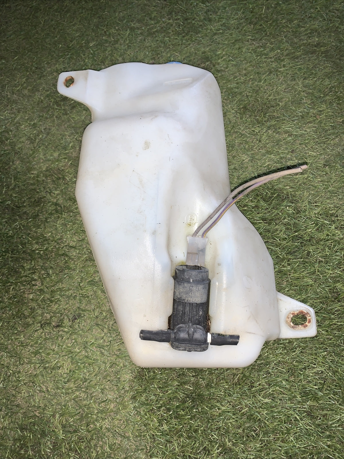 VASCHETTA TERGICRISTALLI CON POMPA  B805  Fiat Stilo