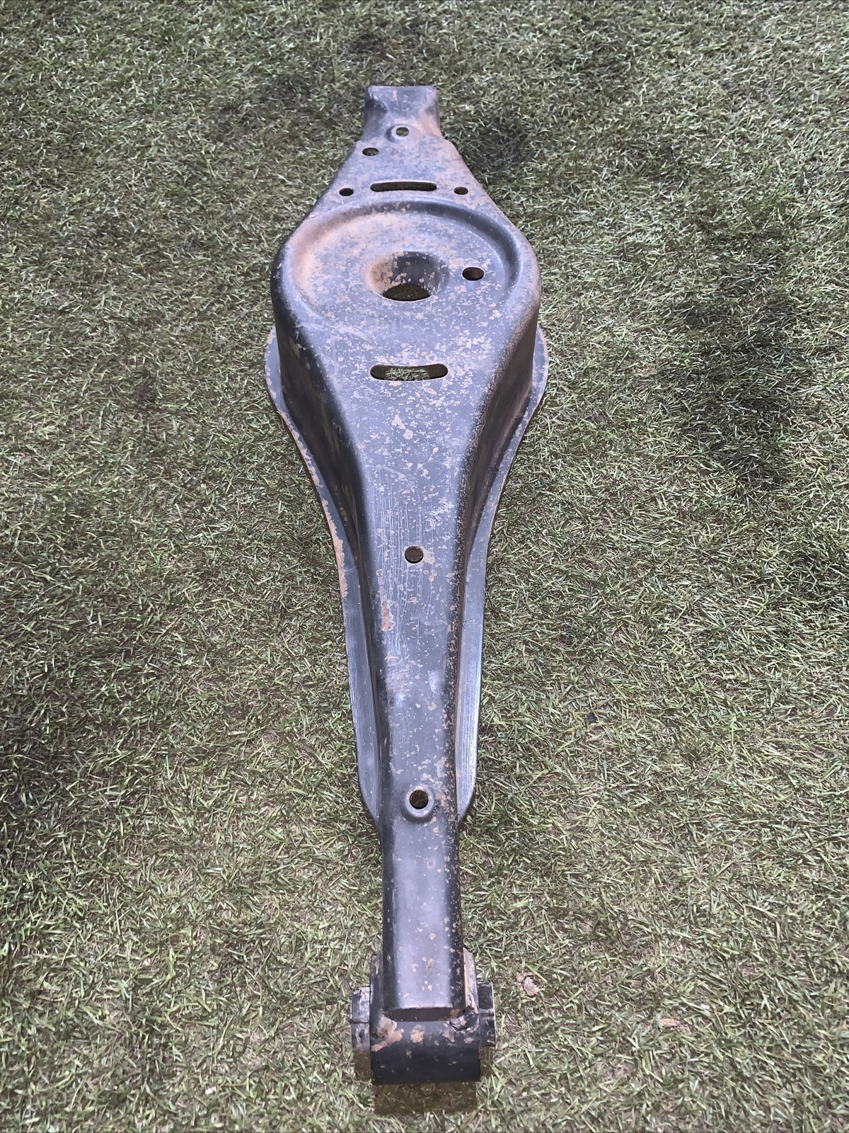 1K0505371 BRACCIO OSCILLANTE INFERIORE POSTERIORE LATO DESTRO VOLKSWAGEN GOLF 5