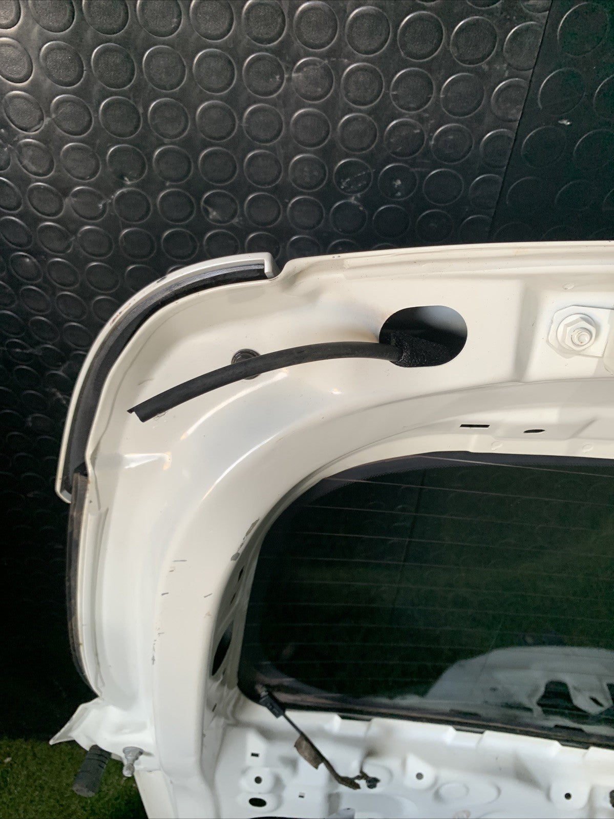 PORTELLONE BAULE COFANO POSTERIORE NISSAN PULSAR C13M 2014/2019