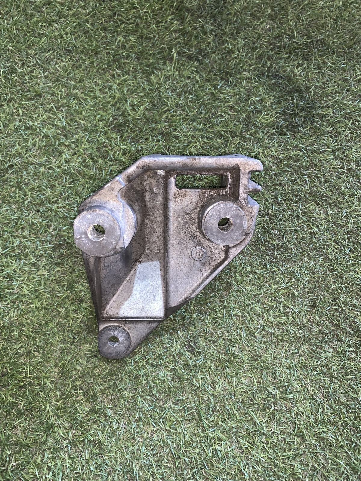 SUPPORTO MOTORE NISSAN JUKE (F15) 1.5 DCI 113321KB0A