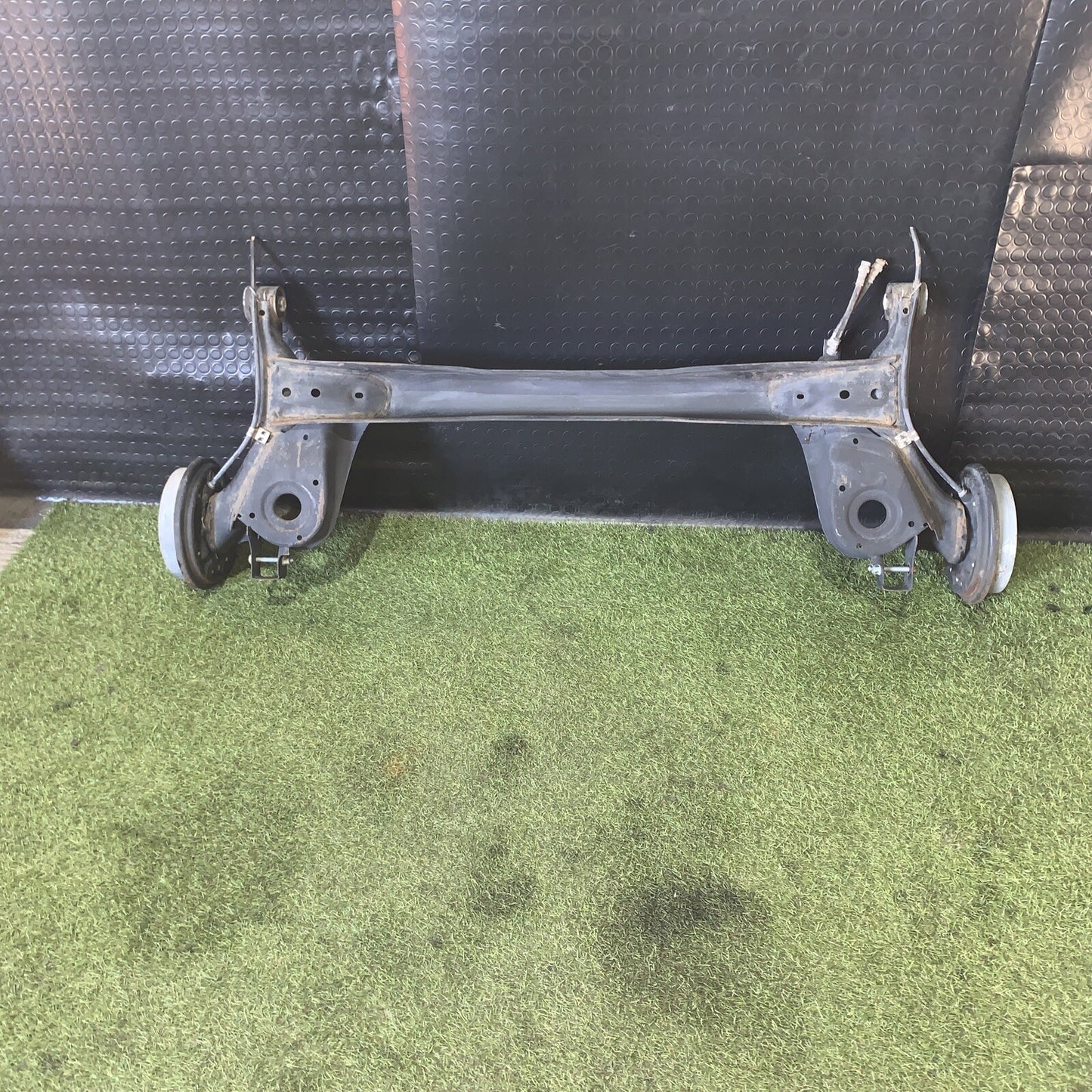 PONTE ASSALE POSTERIORE SKODA CITIGO 1.0 B