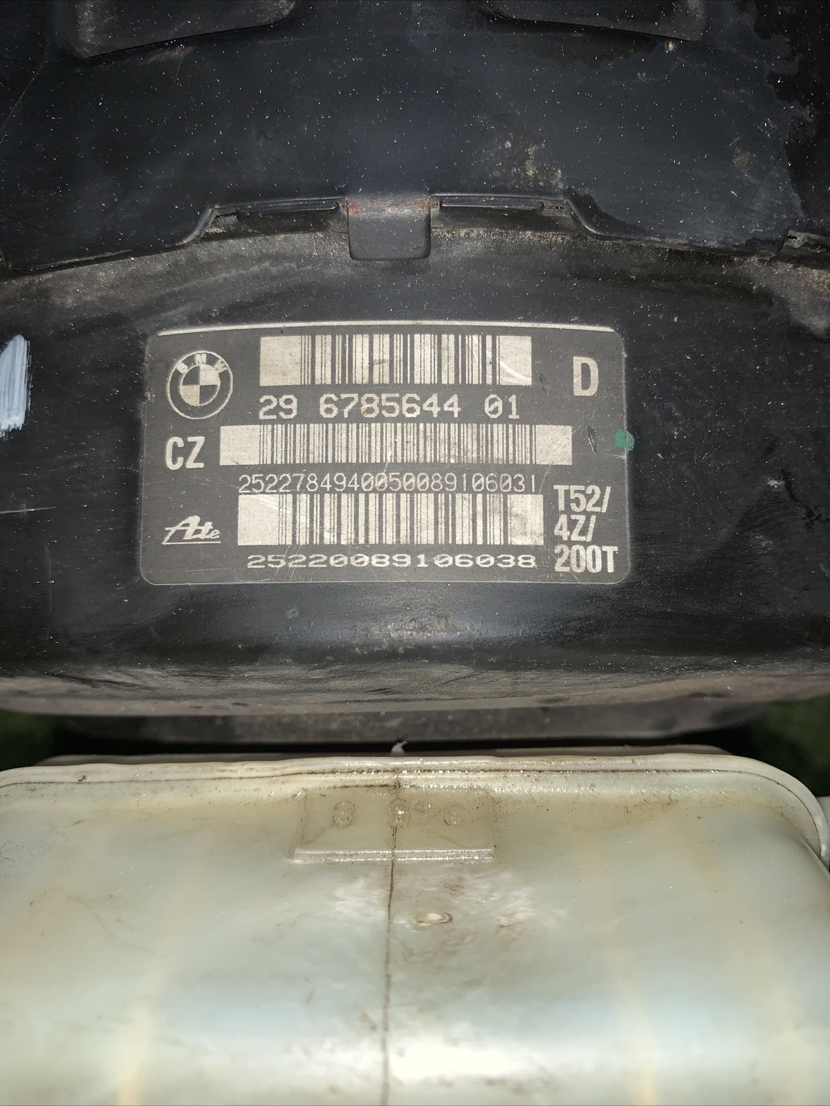 Servofreno con vaschetta 29678564401 per BMW seire 1 118d Mk1 2004-2013