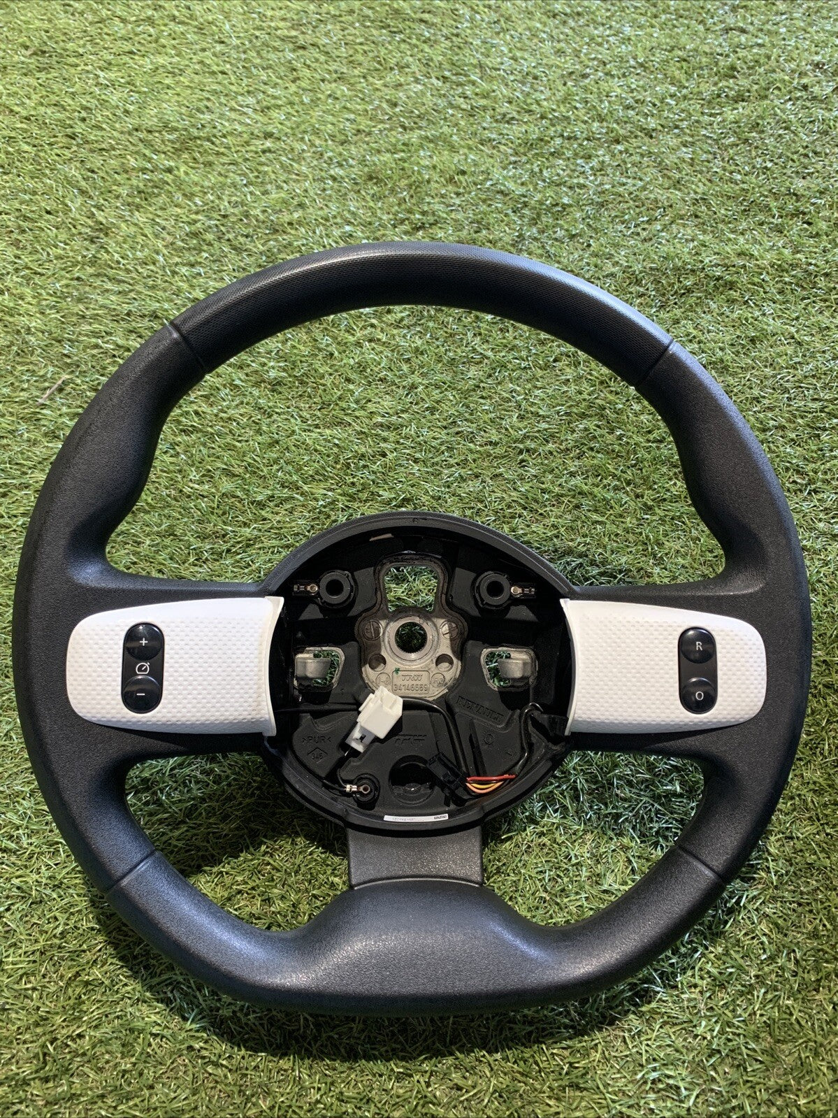 Volante Renault Twingo 2019 255584283R