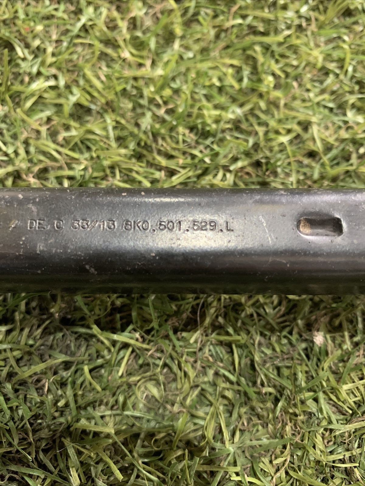 BRACCIO SOSPENSIONE SUPERIORE POST SINISTRO PER AUDI A6 LIM. (4G2) 8K0501529L