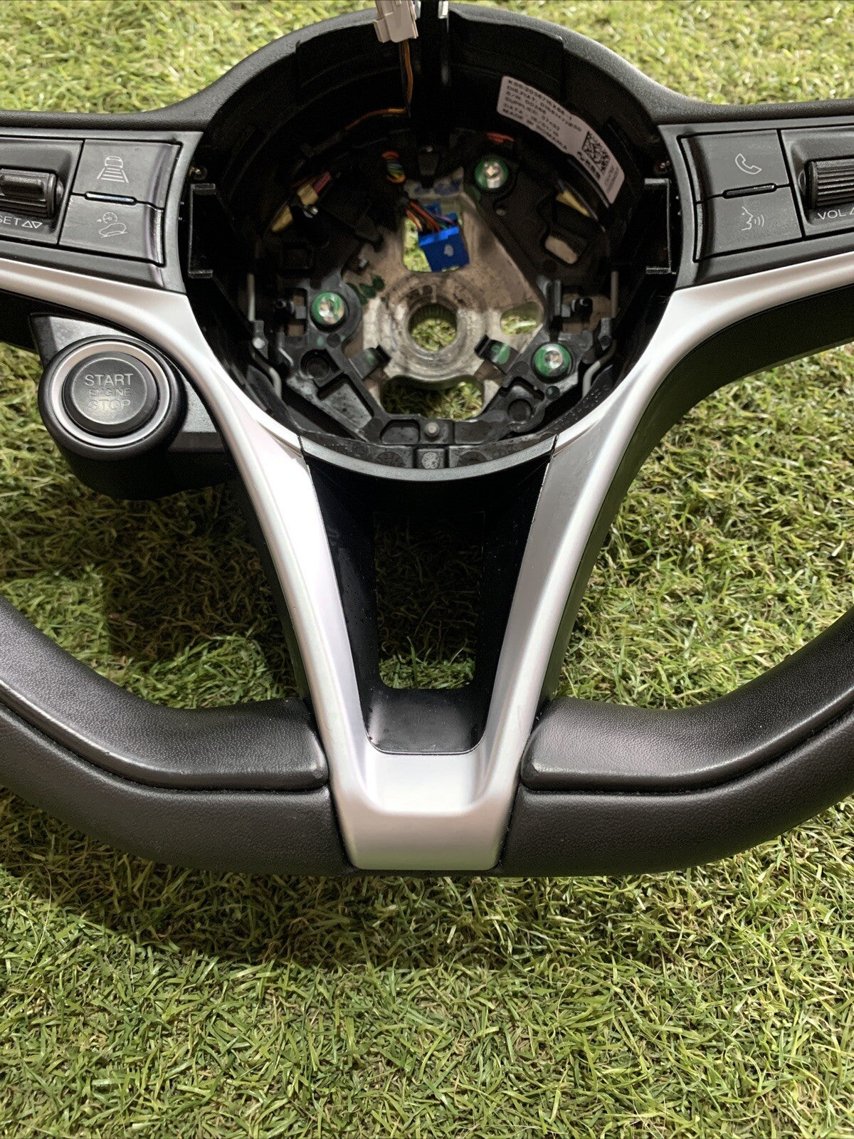 Volante Sterzo Alfa Romeo Stelvio Anno 2019 01561477630 Originale