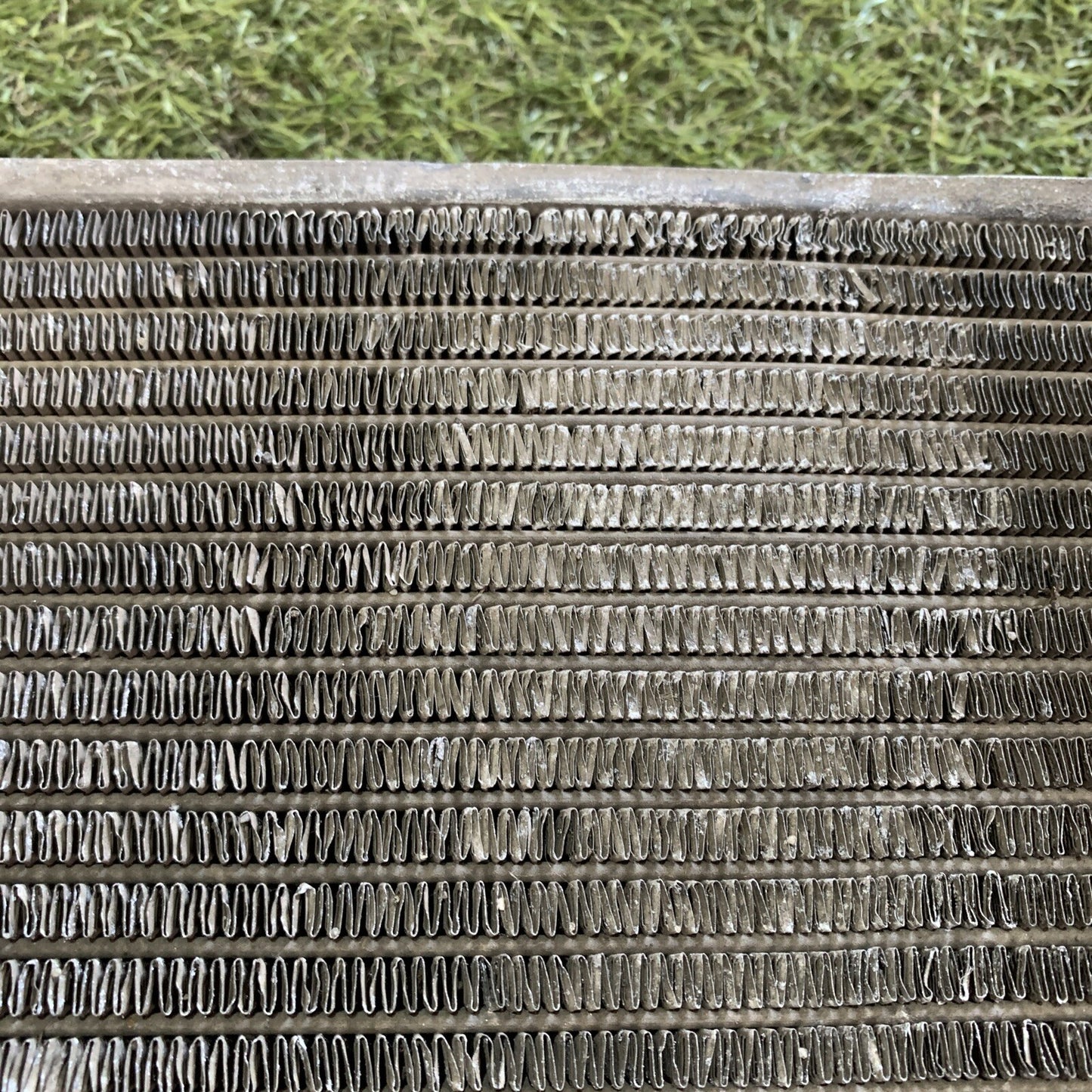 RADIATORE ACQUA VOLKSWAGEN POLO ( 2001 > 2010 ) 6Q0121253R ORIGINALE