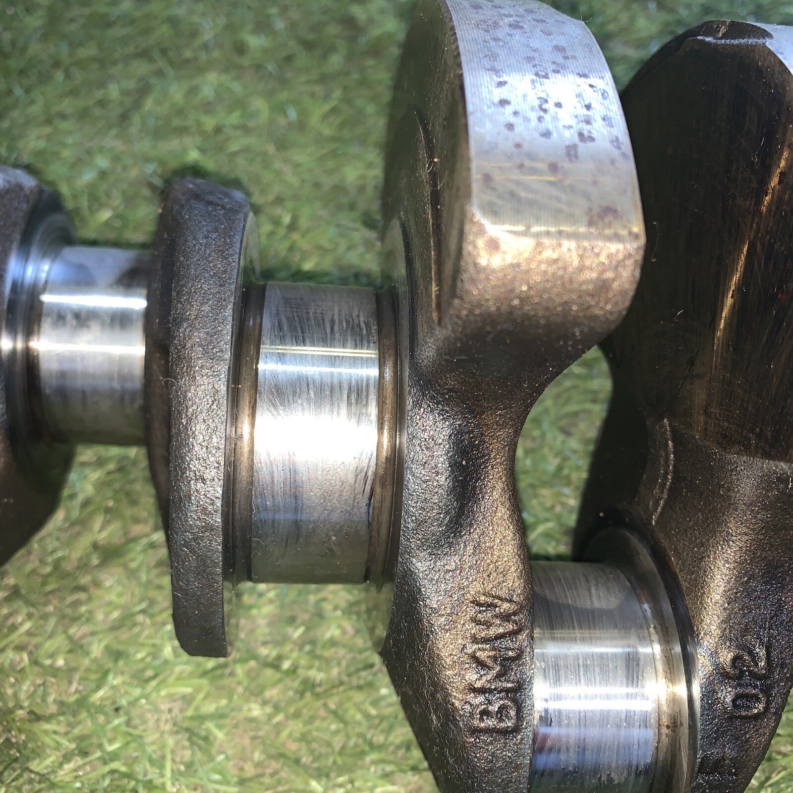 2016 BMW F20 F21 116D 1.5 DIESEL B37D15A. ALBERO MOTORE 8583490 / 8583491 85K