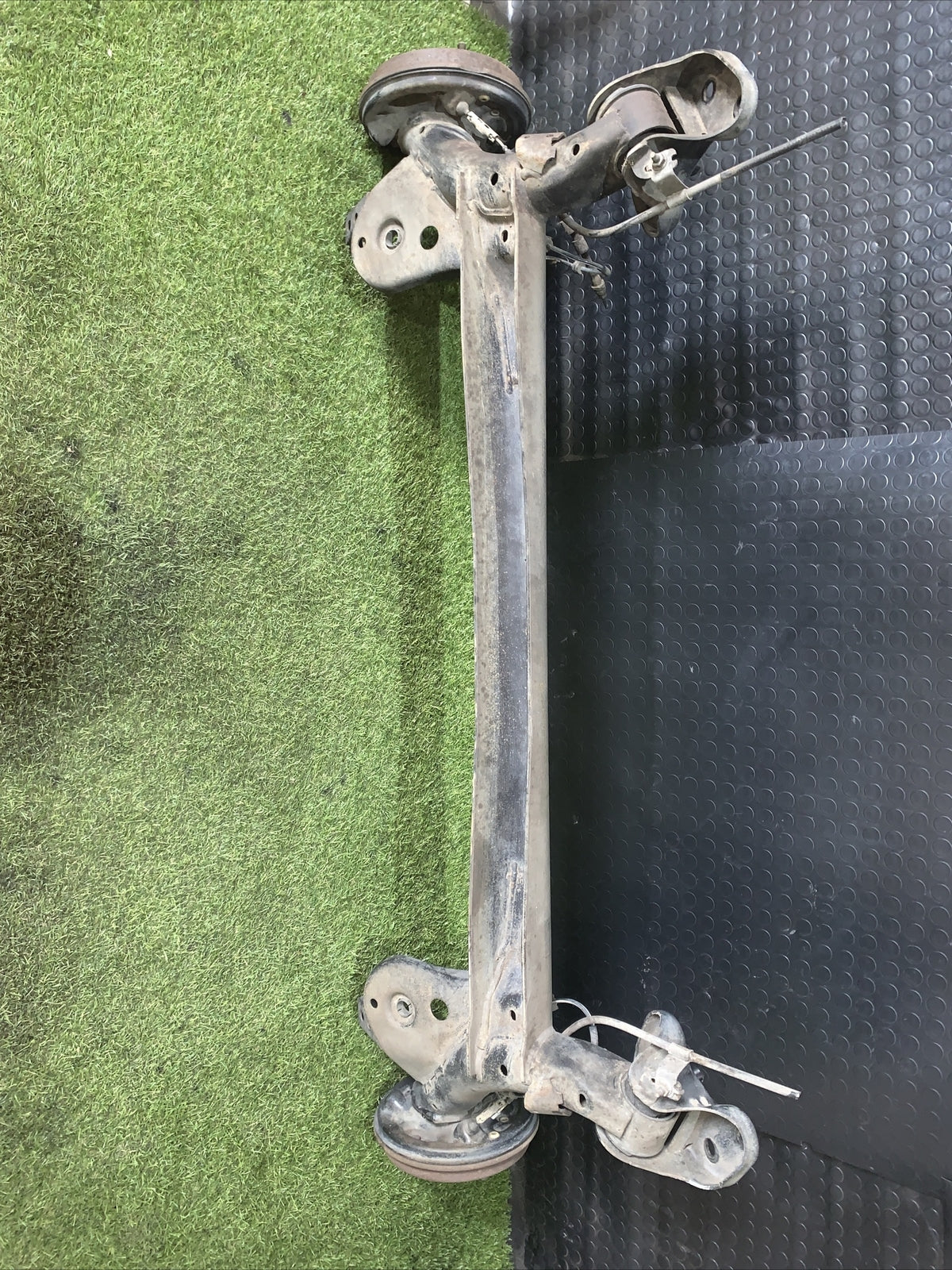 1554595 PONTE ASSALE POSTERIORE FORD FIESTA 1.4 DIESEL 2011