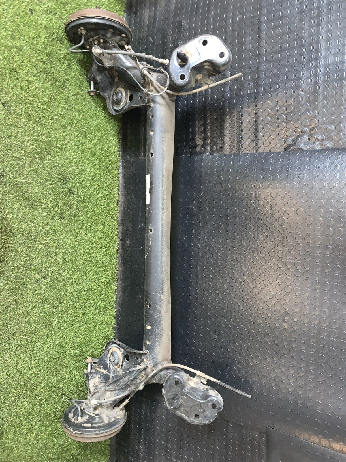 1554595 PONTE ASSALE POSTERIORE FORD FIESTA 1.4 DIESEL 2011